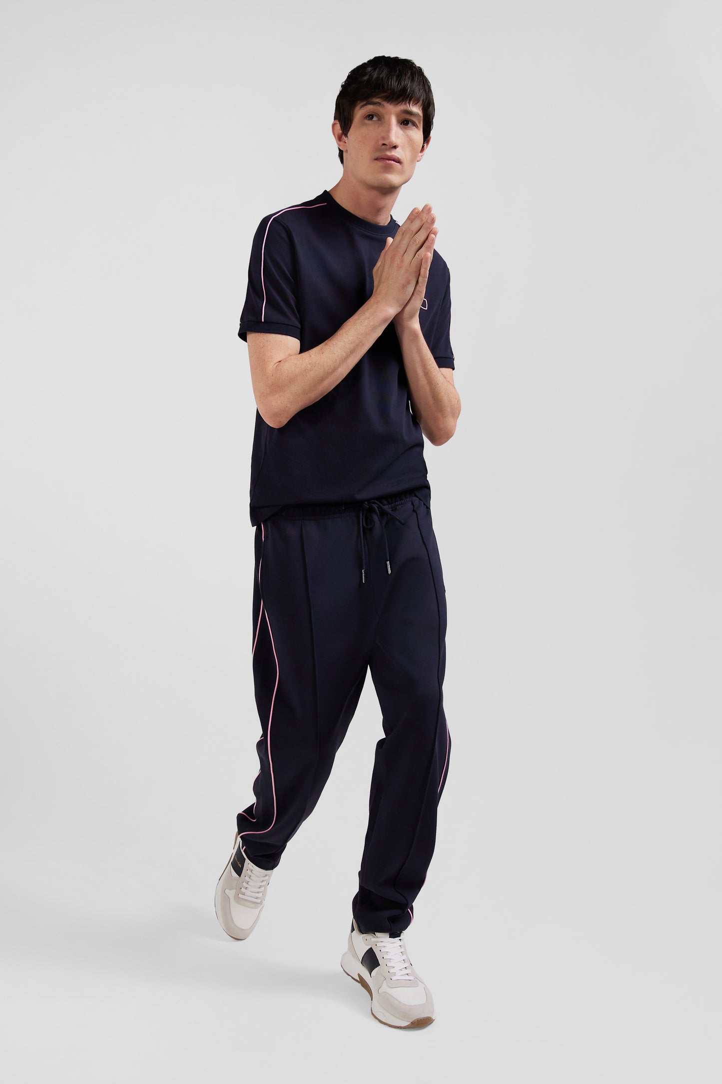 Regular navy blue mixed cotton jogging bottoms with pink piping