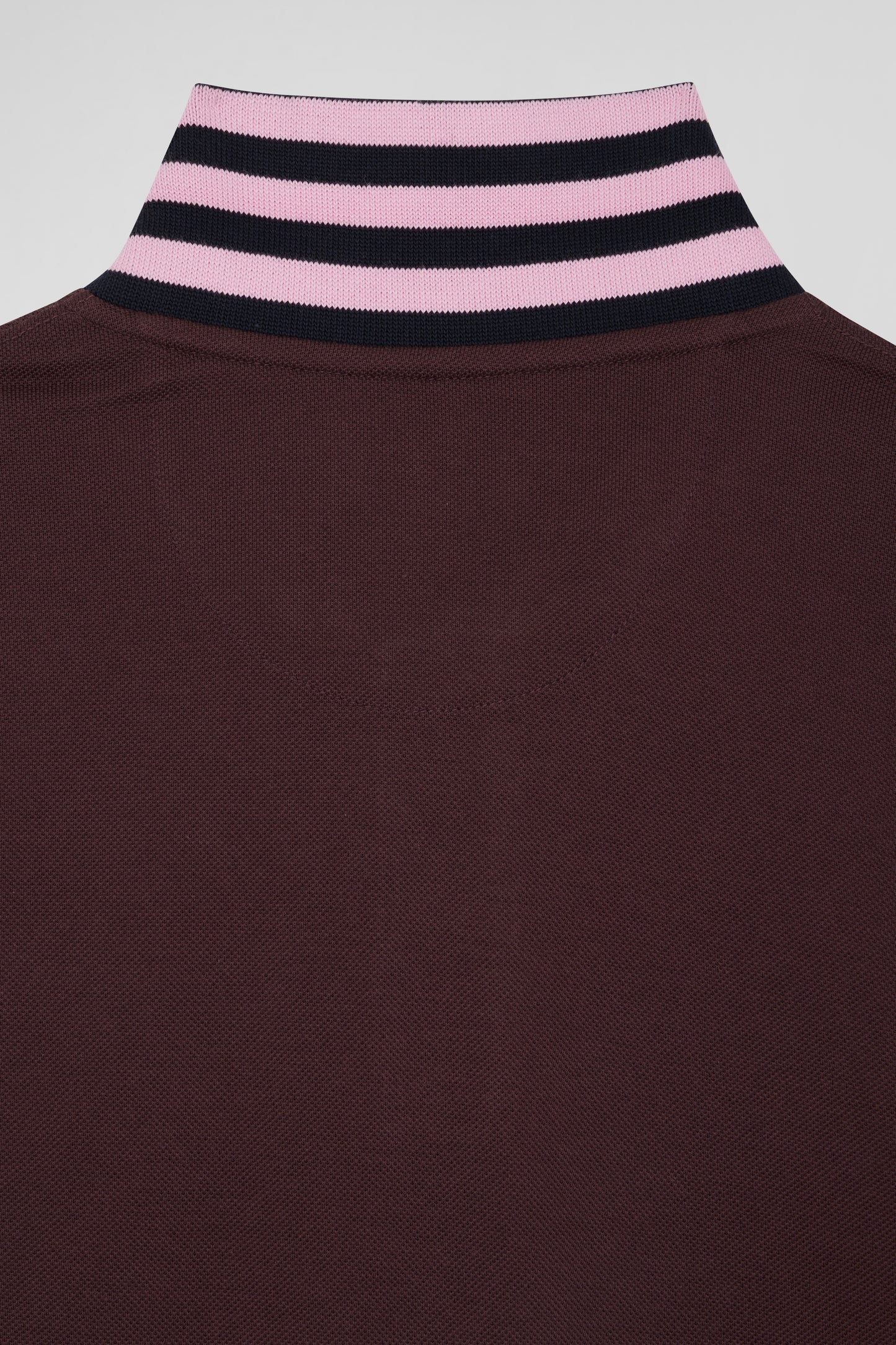 Regular burgundy short-sleeved cotton piqué polo shirt