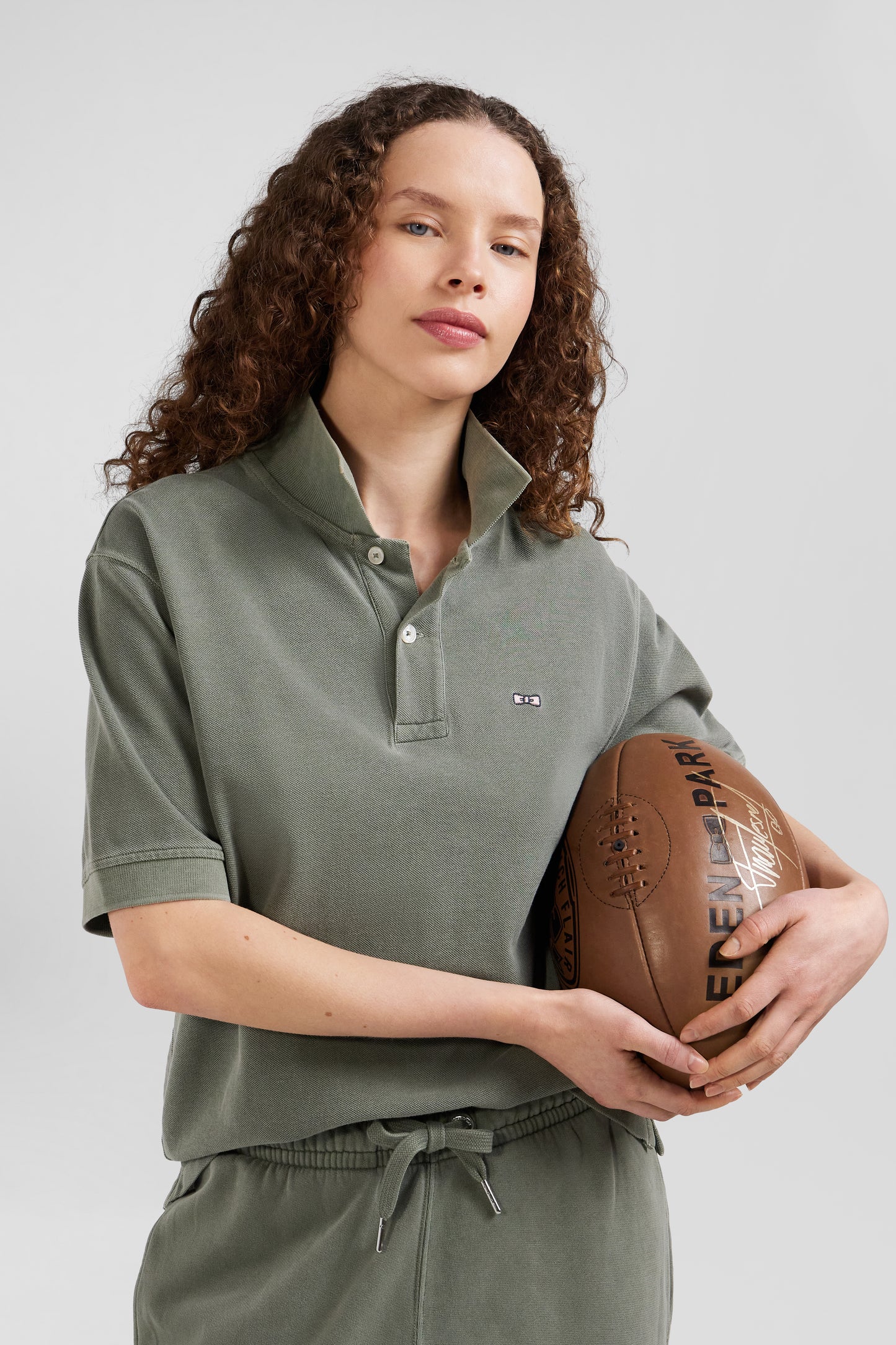 Oversized khaki unisex short-sleeved cotton piqué polo shirt