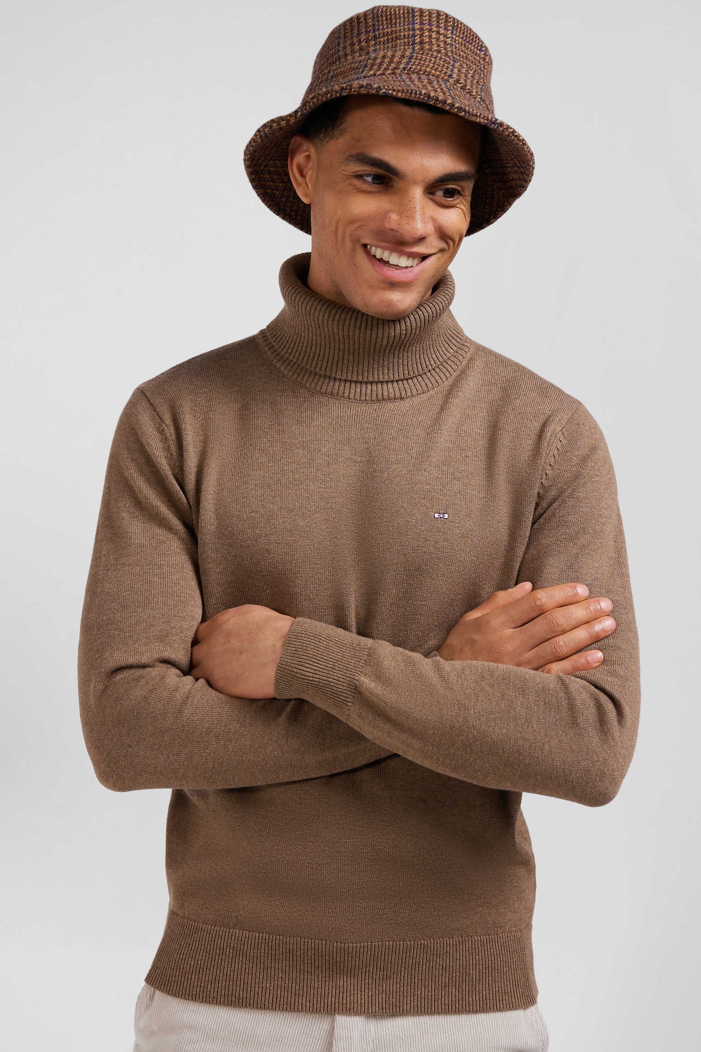 Regular camel wool and cotton turtleneck jumper