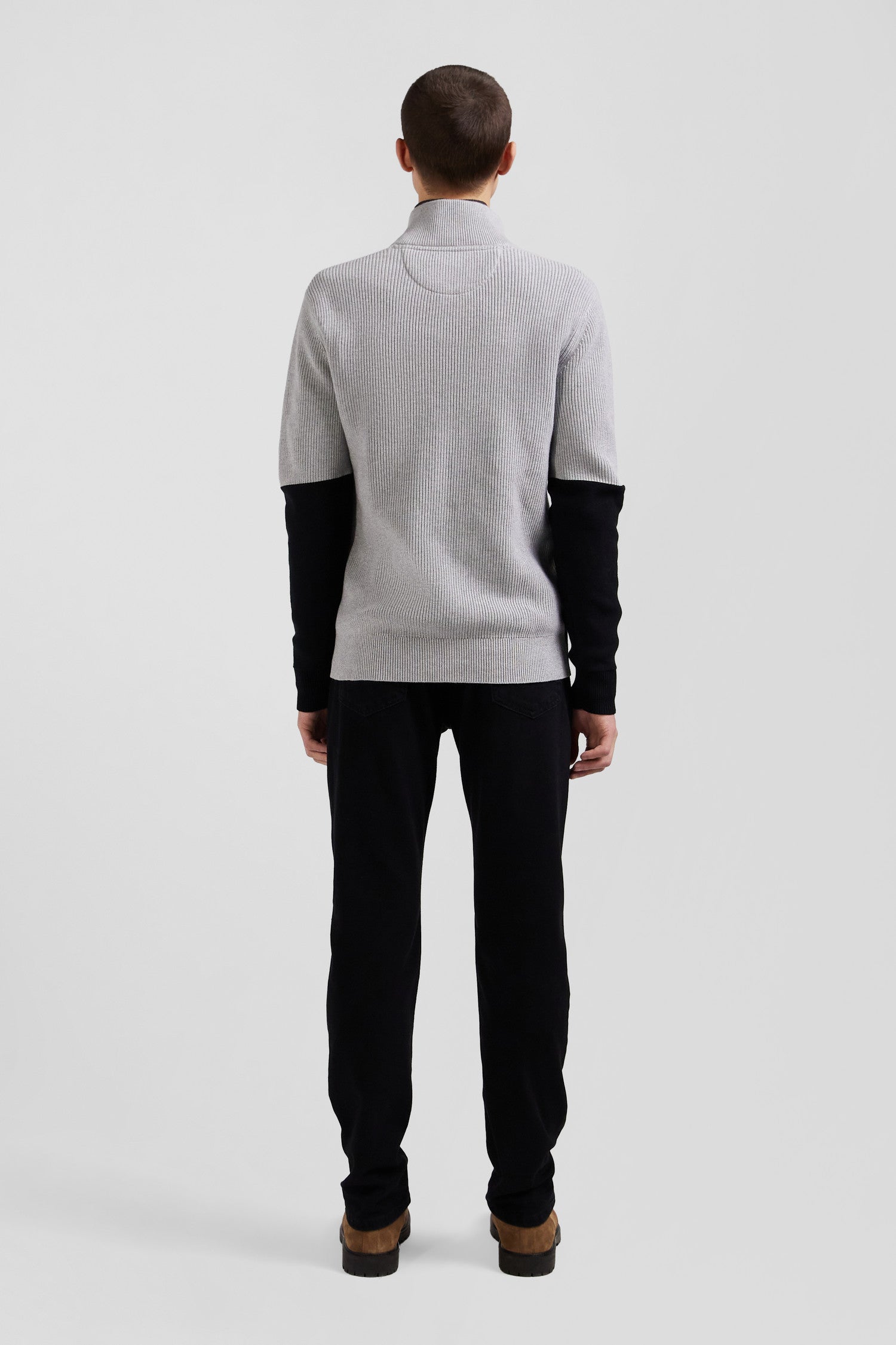 Regular grey semi-zipped cotton jumper with knit patterns