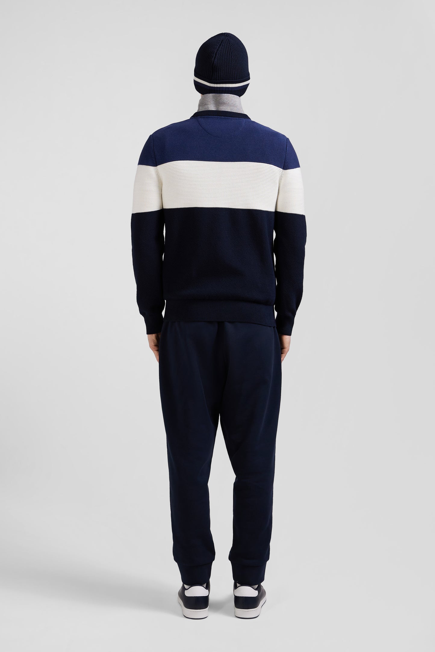 Regular navy and blue cotton crew neck jumper with knit patterns