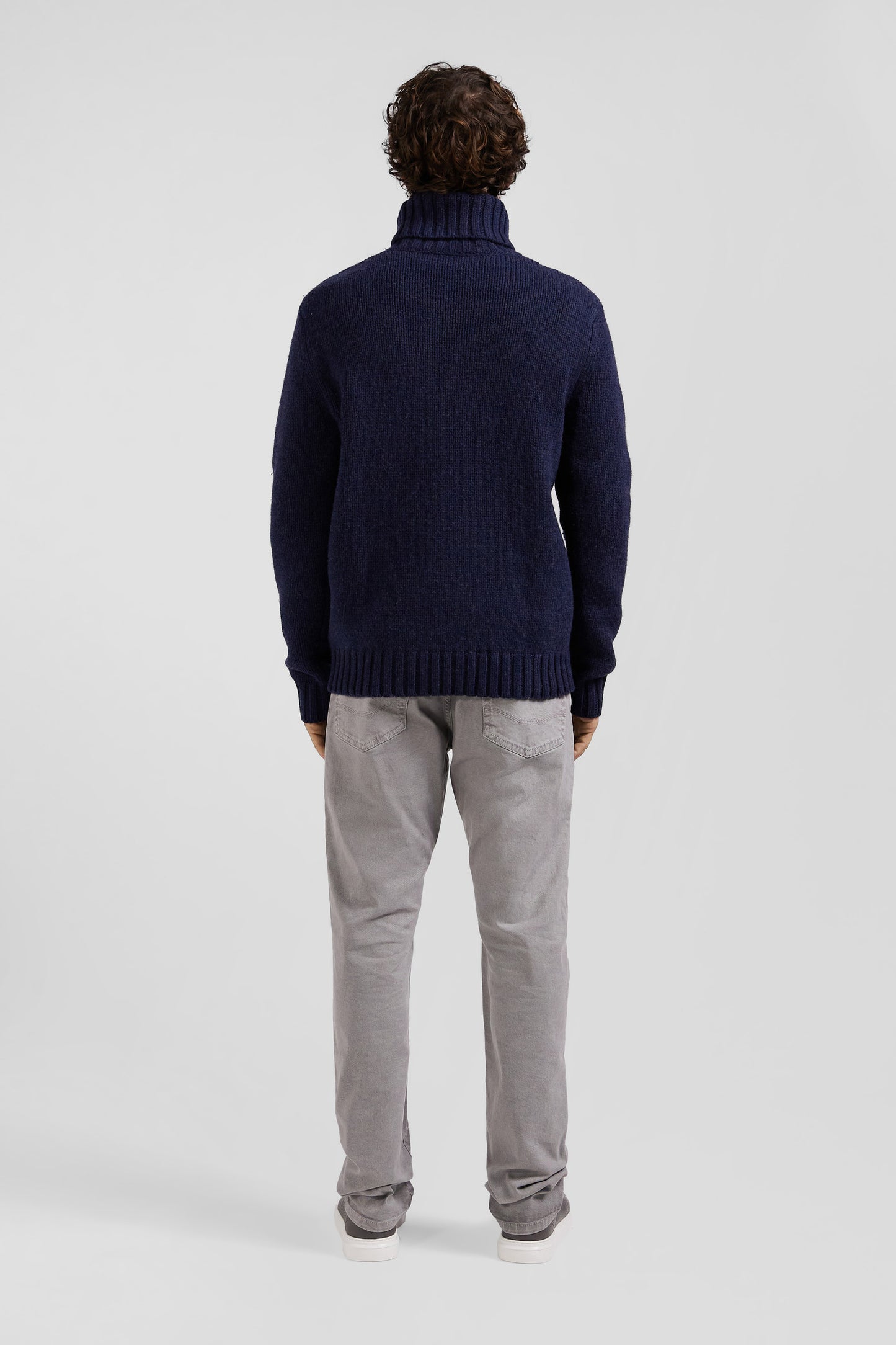 Regular navy virgin wool and recycled polyamide turtleneck jumper with 3D knitting