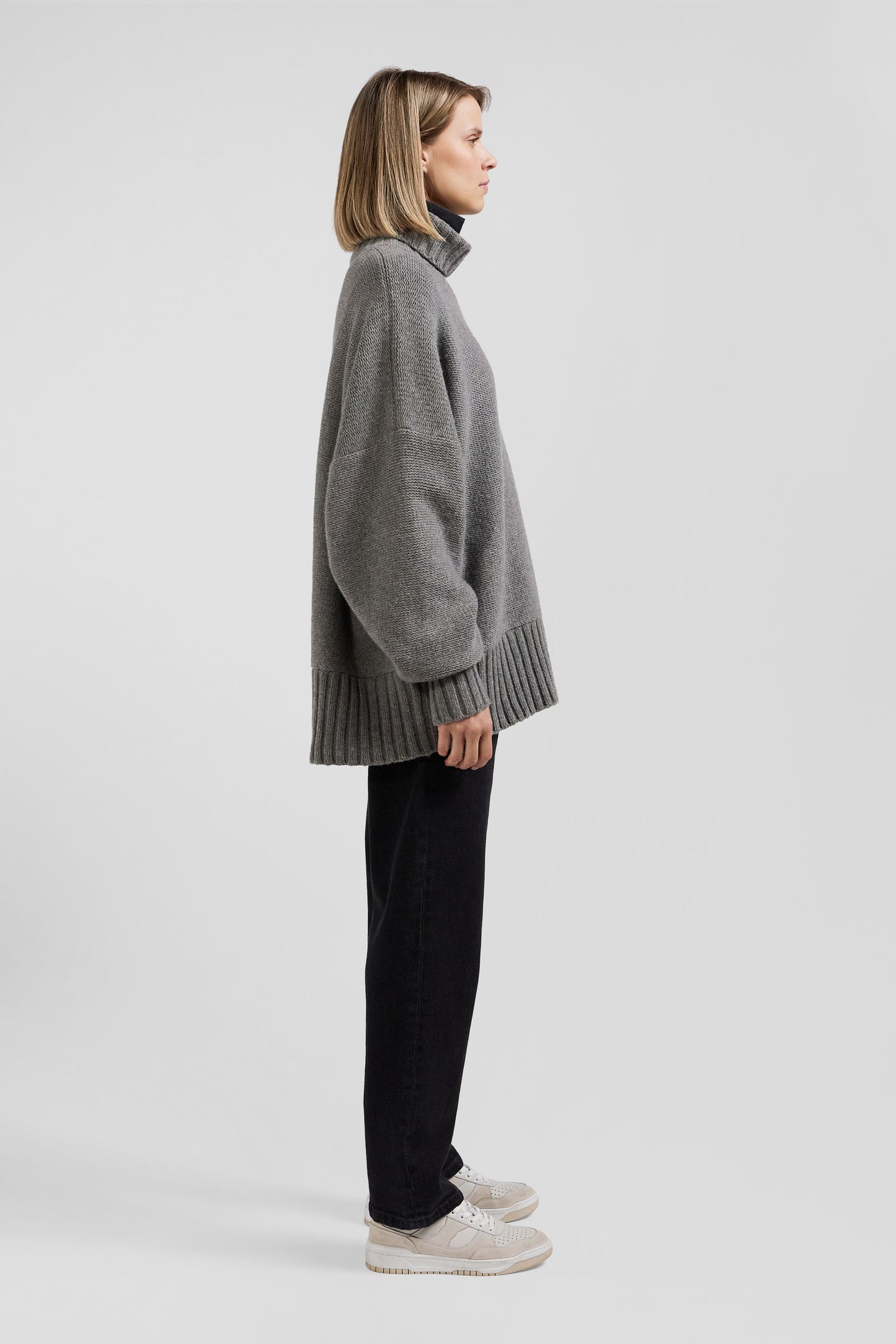 Pull col roulé en laine mélangée gris coupe Oversized