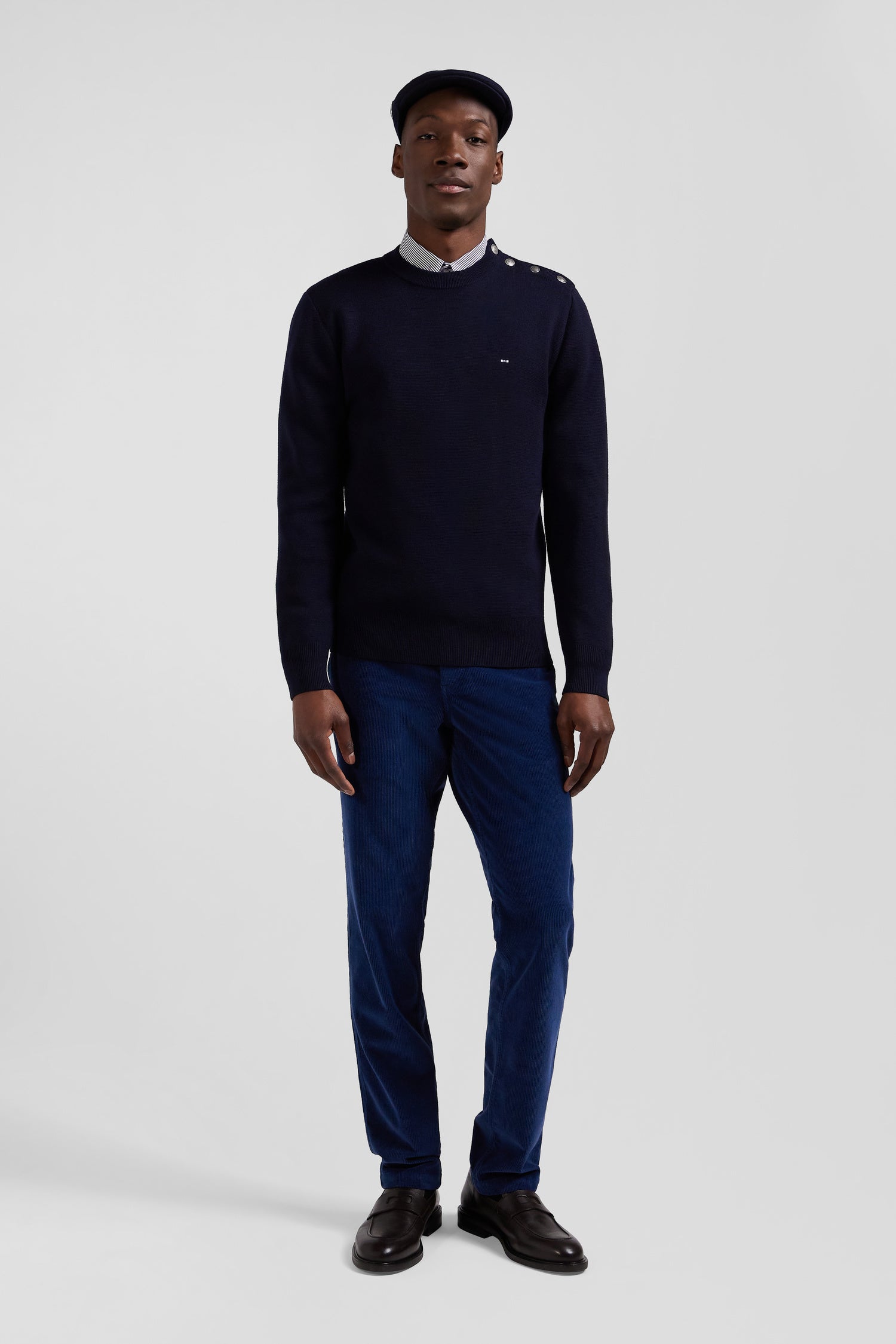 Regular navy blue crew neck jumper with shoulder buttons