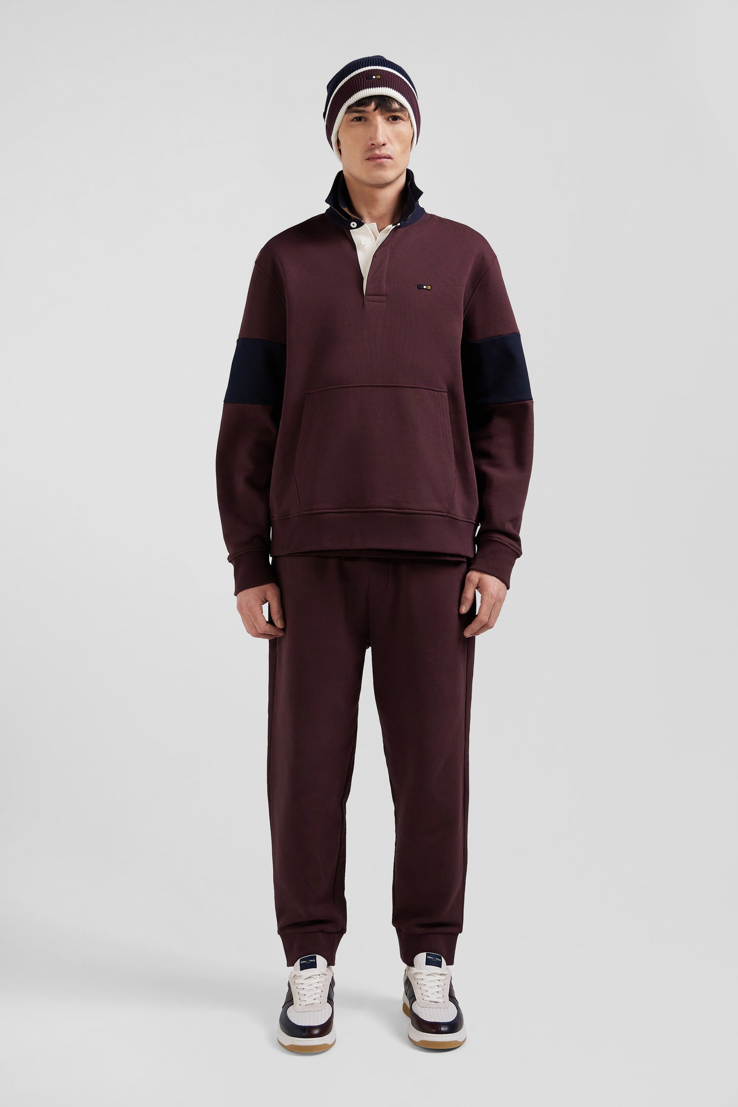 Relaxed burgundy cotton sweatshirt with rugby shirt collar