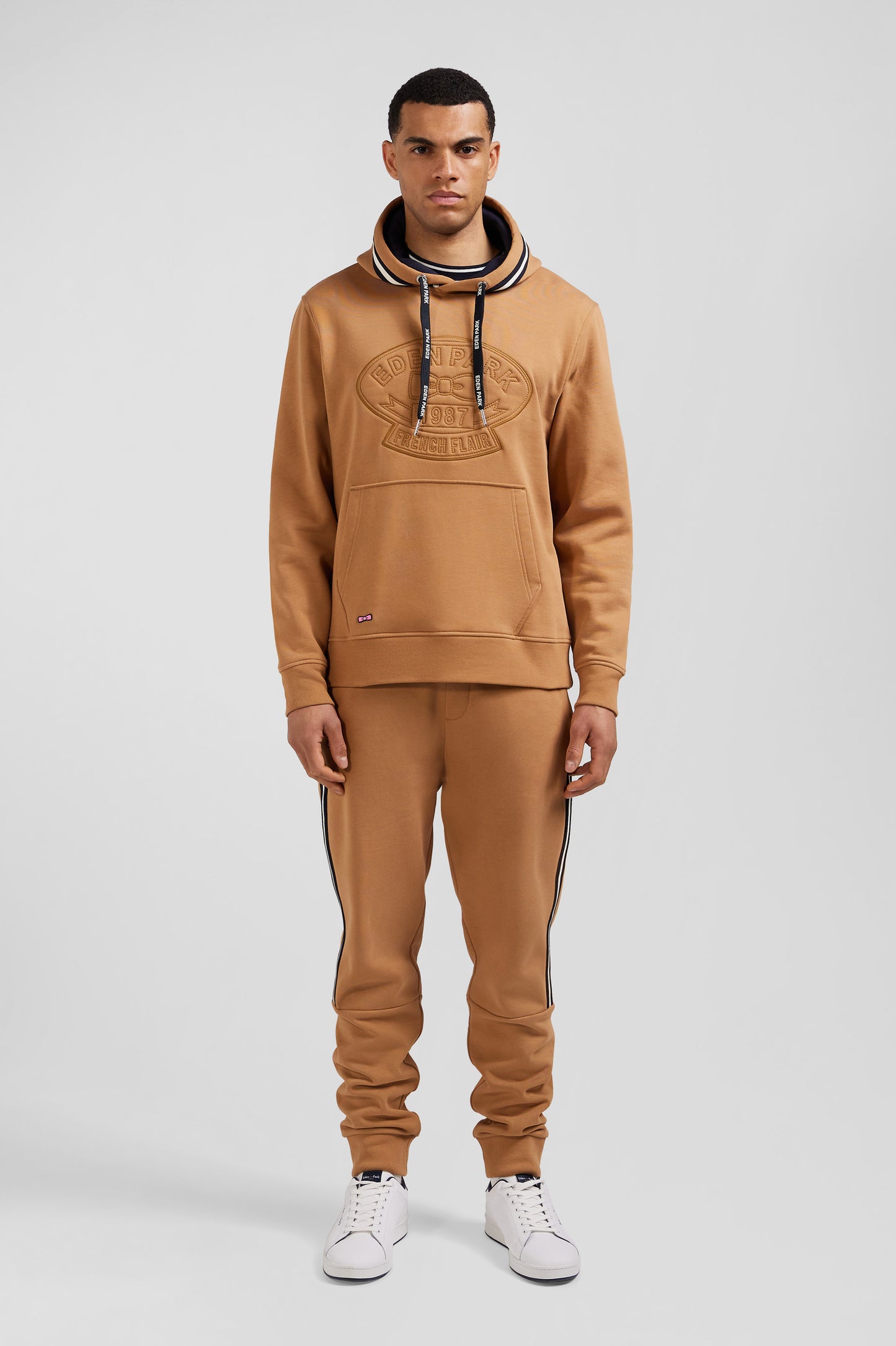 Relaxed camel cotton blend hoodie with padded embroidery