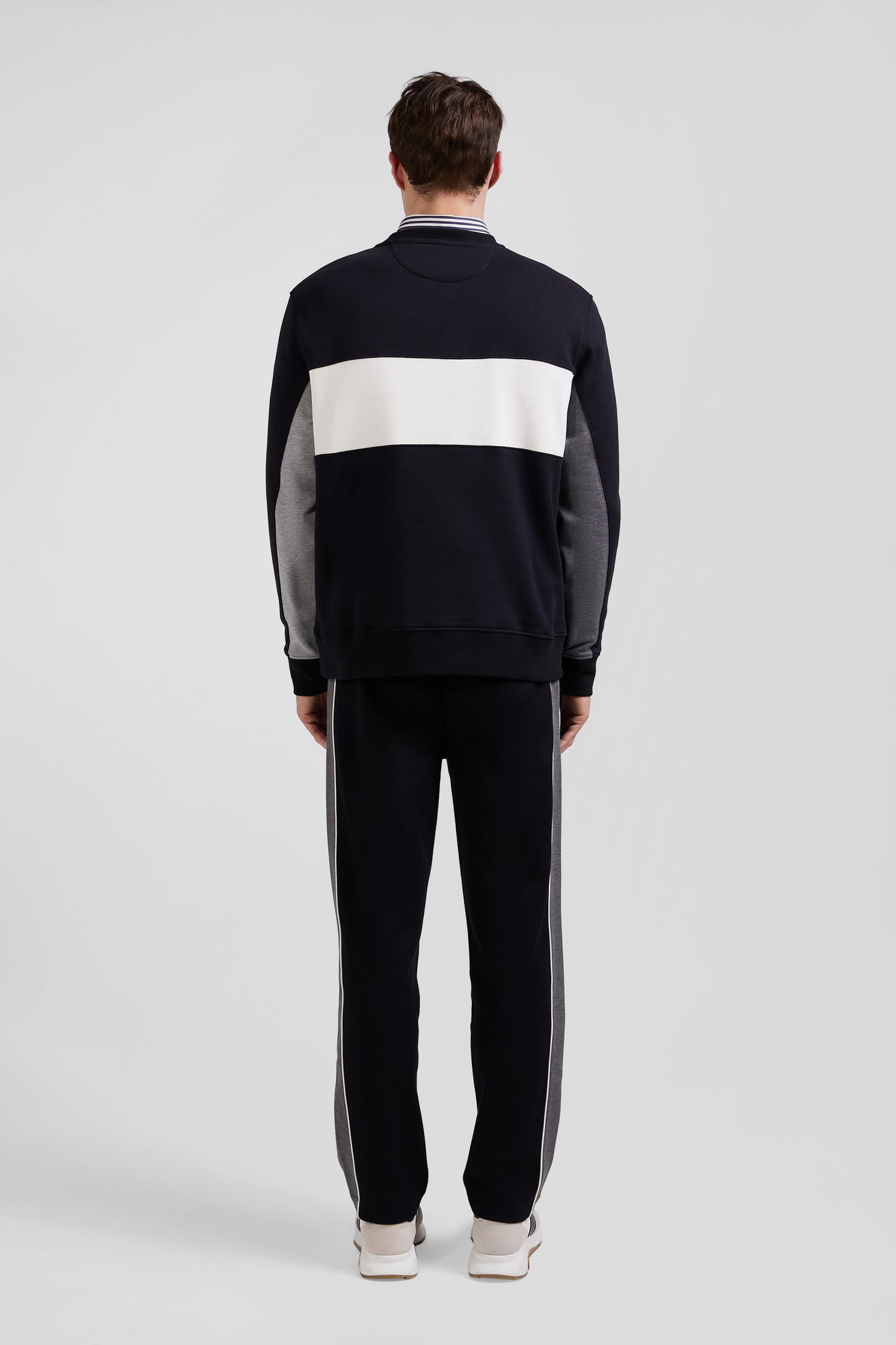 Black cotton crewneck sweatshirt in a Relaxed fit