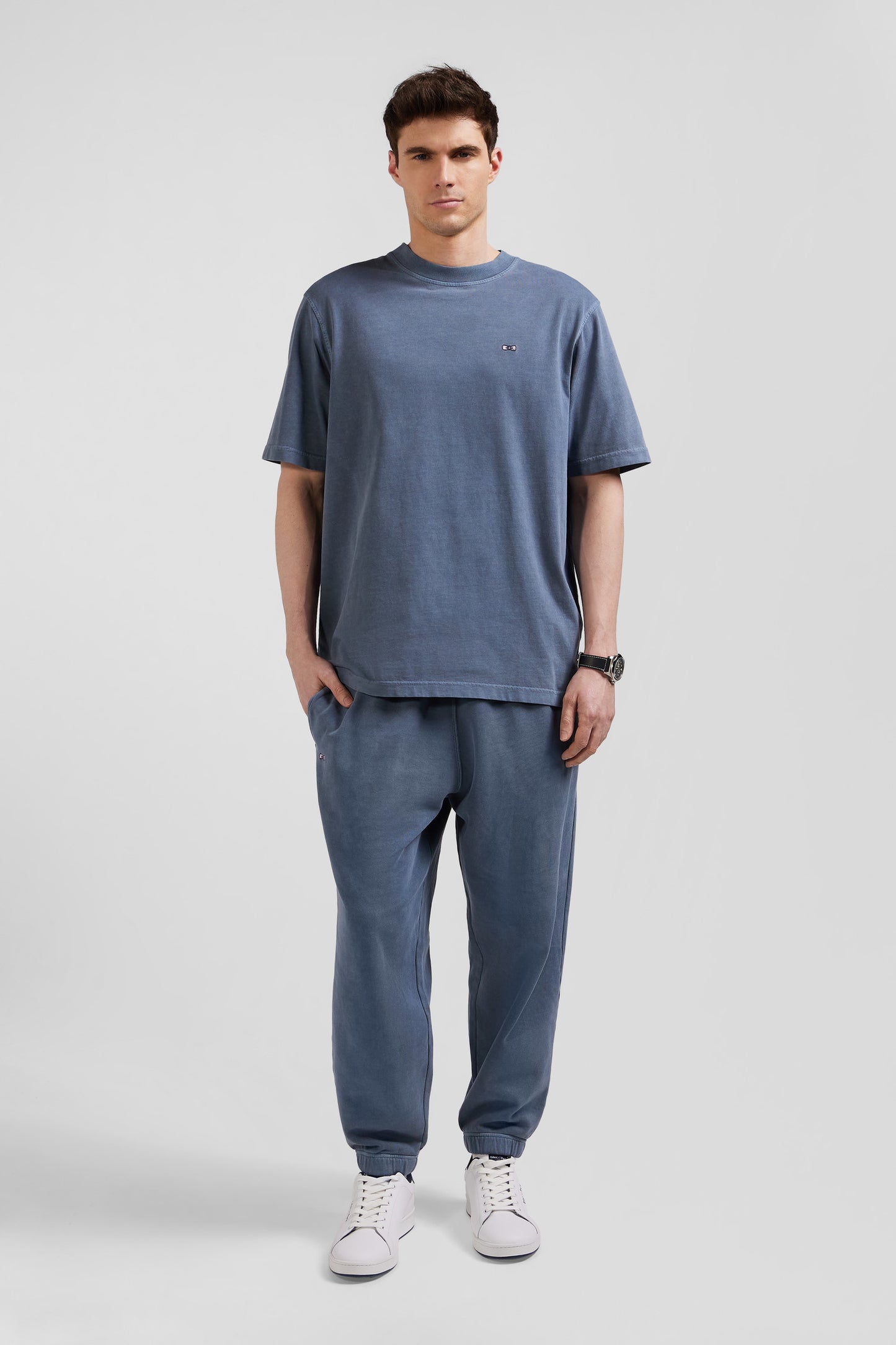 Oversize grey unisex short-sleeved T-shirt in overdyed cotton