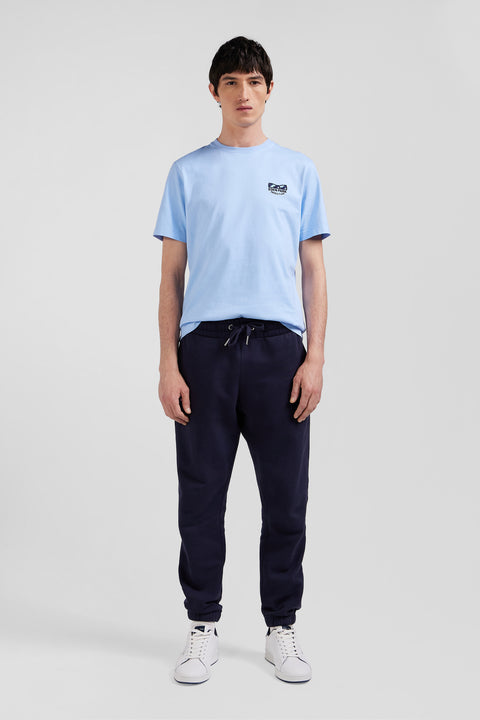 Regular sky blue short-sleeved cotton T-shirt with tie patchwork emblem - Image 1