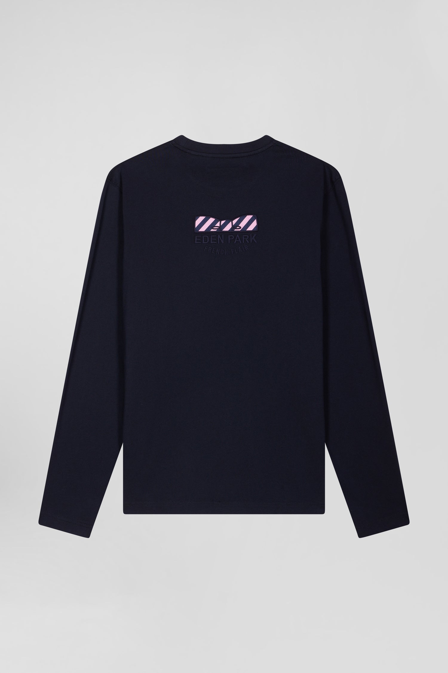 Regular navy blue long-sleeved cotton T-shirt with back embroidery