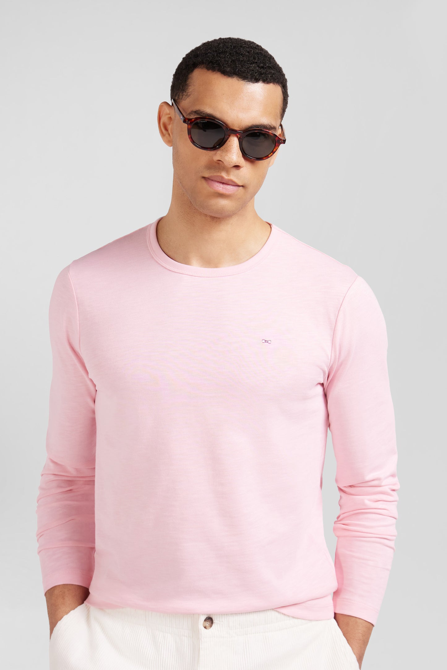 Slim pink long-sleeved cotton T-shirt