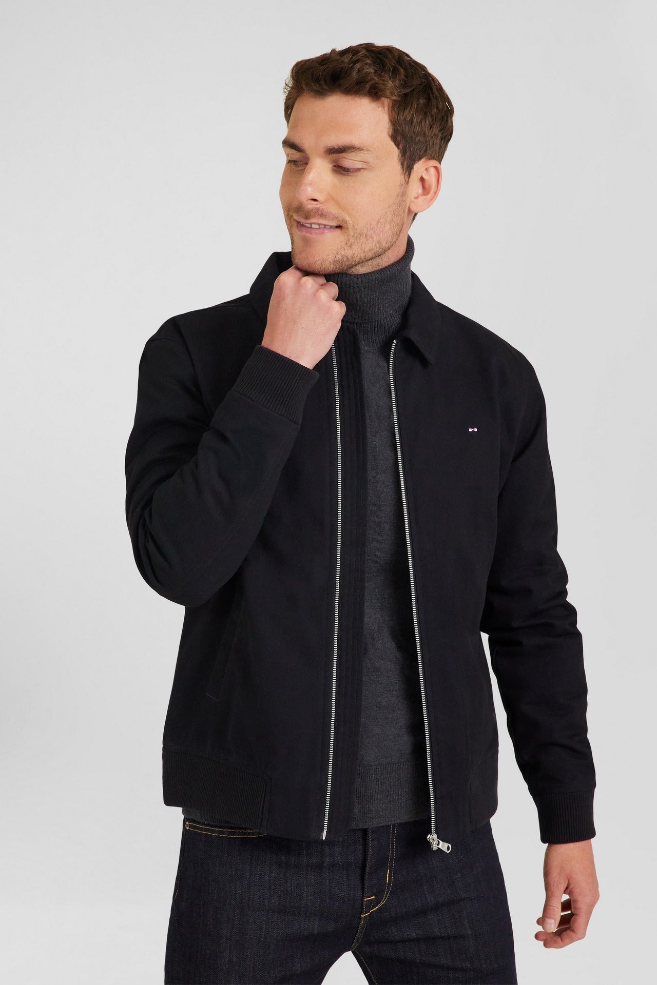 Navy blue gabardine cotton zip-up jacket with shirt collar