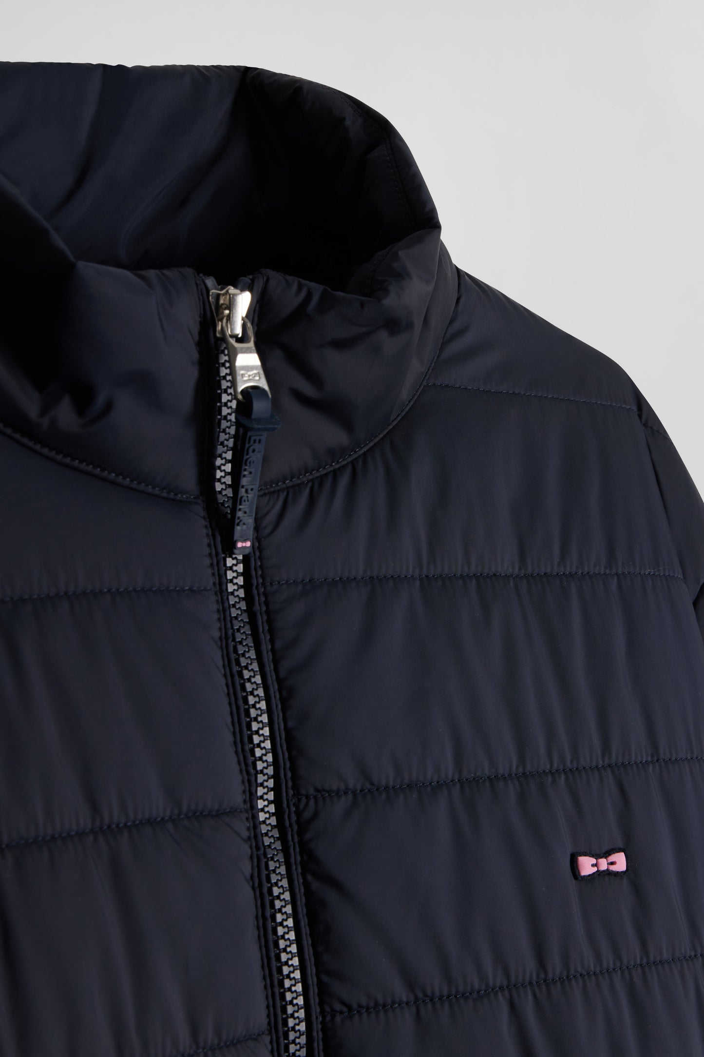 Navy blue long-sleeved high collar down jacket