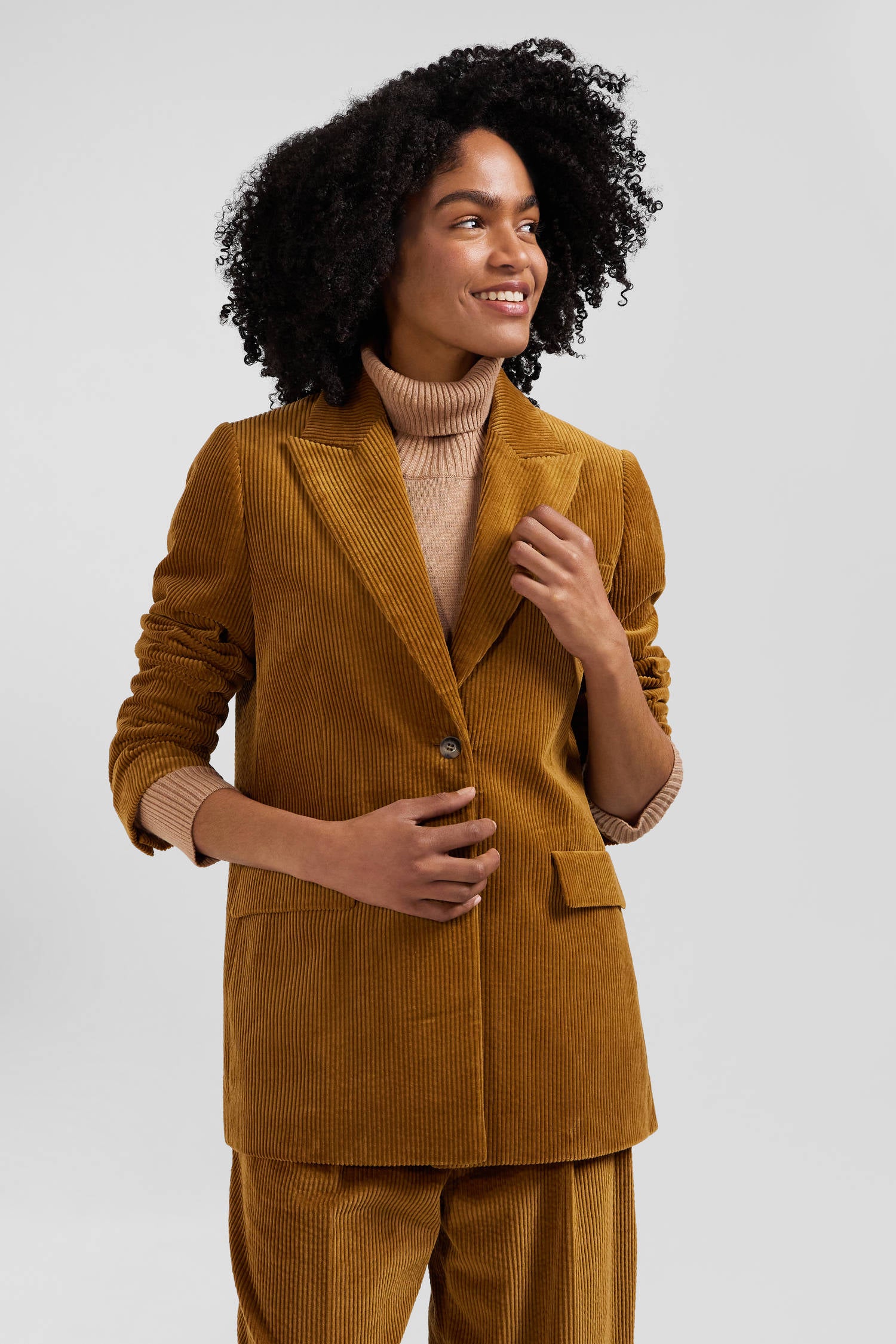 Camel corduroy blazer Modern fit