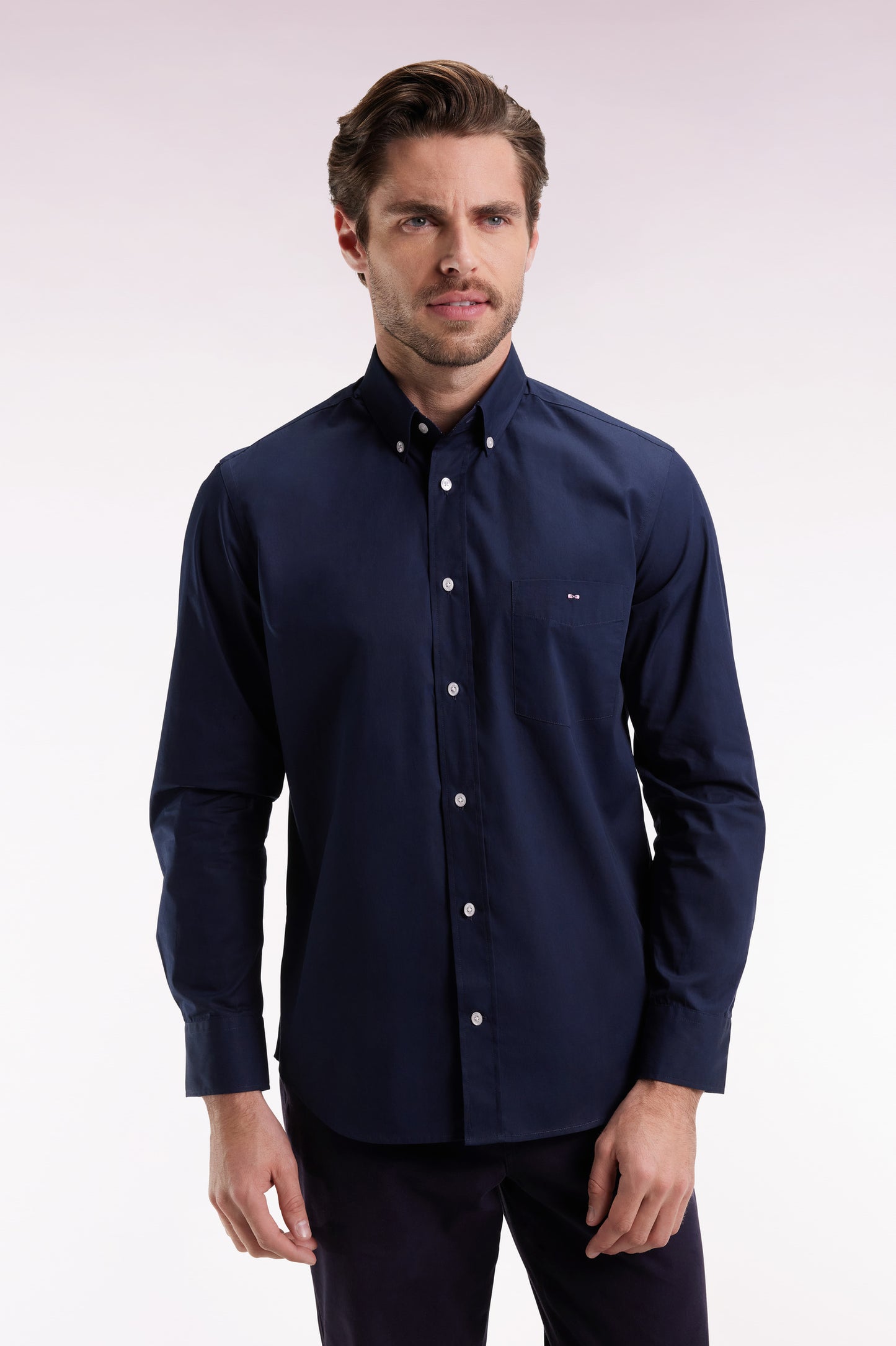 Navy cotton shirt with printed elbow patches, straight cut