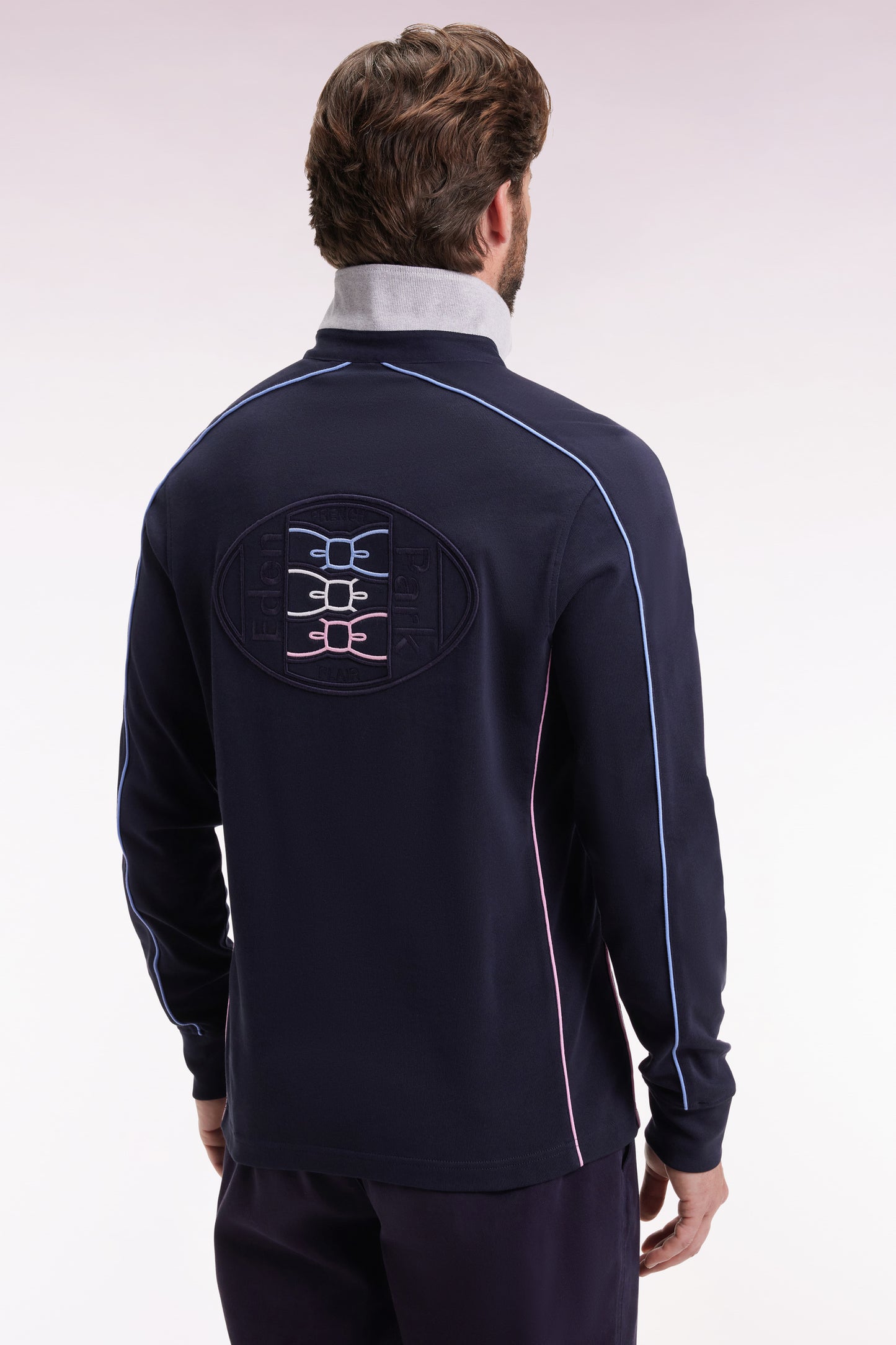 Long-sleeved shirt in thick navy cotton jersey with straight cut piping