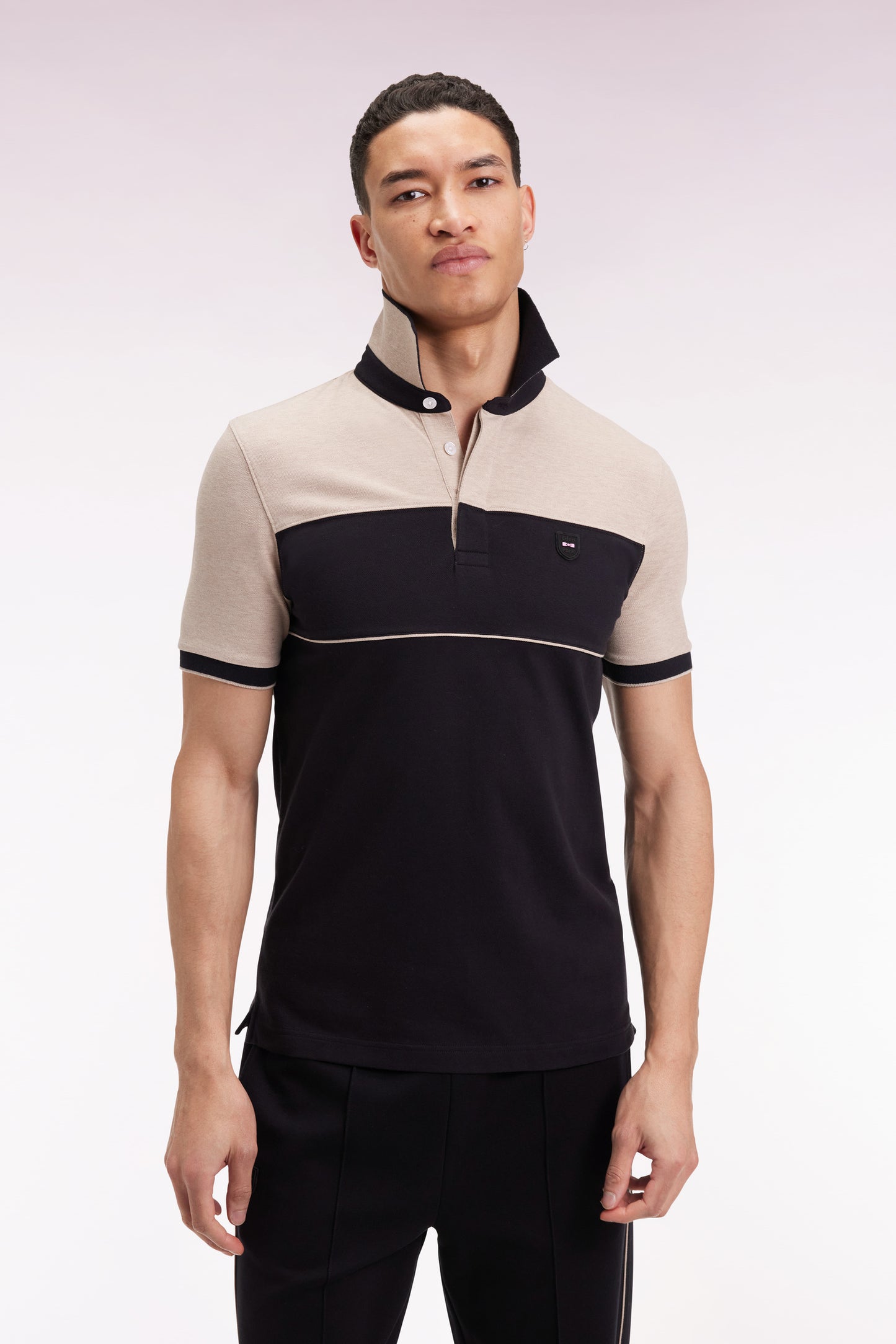 Two-tone short-sleeved polo shirt in black stretch cotton piqué, slim fit