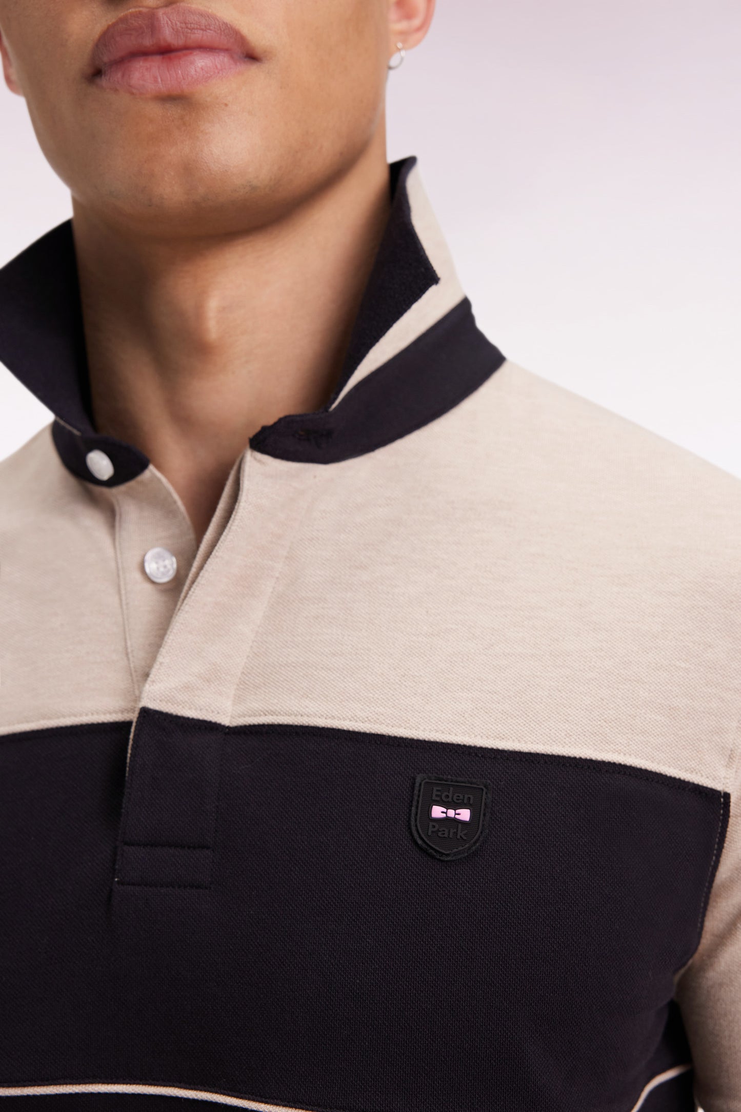 Two-tone short-sleeved polo shirt in black stretch cotton piqué, slim fit