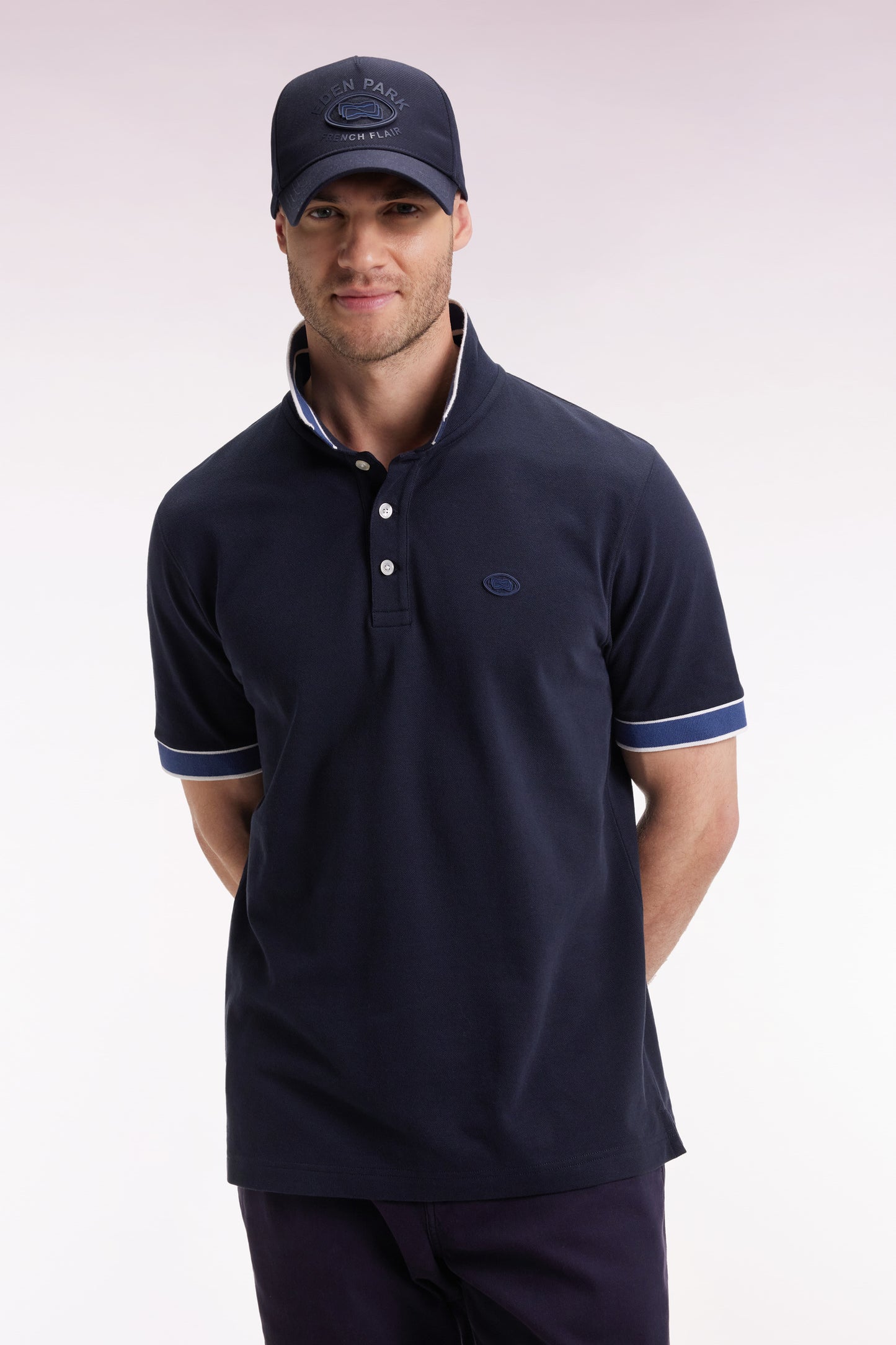 Short-sleeved navy cotton polo shirt, loose fit