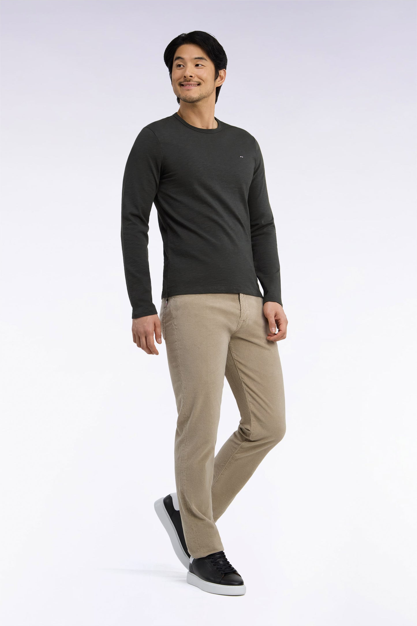 Pantalon 5 poches en velours côtelé beige coupe regular