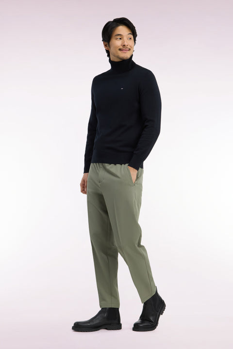 Pantalon à taille élastiquée en nylon stretch technique vert olive coupe Modern - Image 1