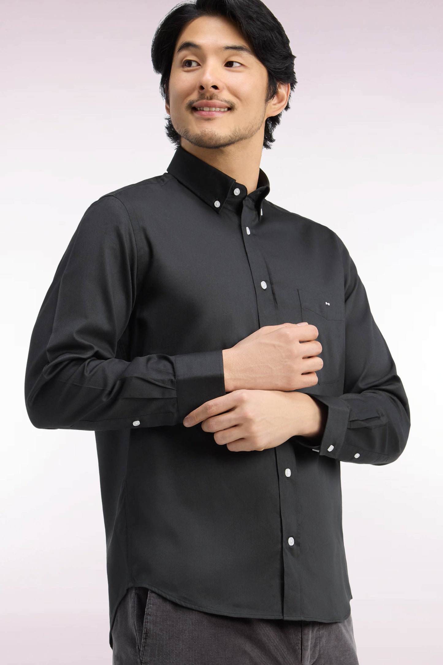 Chemise en piqué de coton kaki coupe droite
