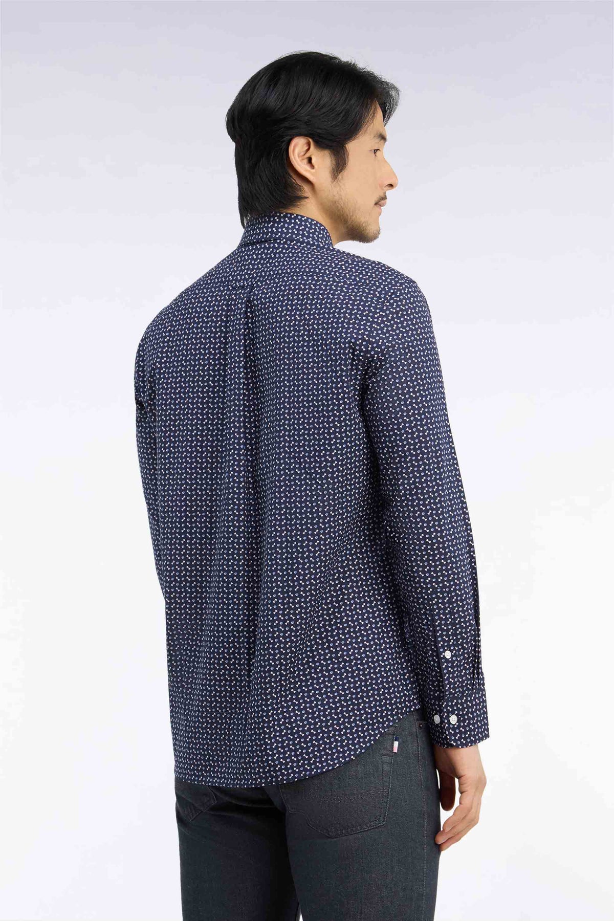 Chemise en popeline de coton marine à micromotifs bleus coupe droite