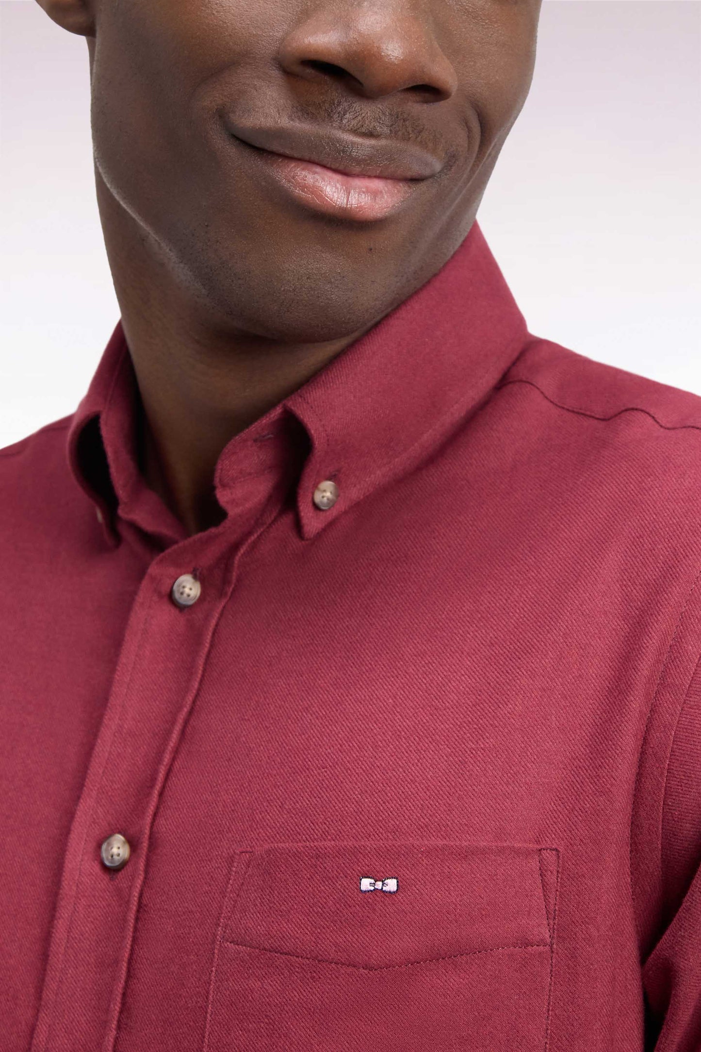 Chemise unie en coton rouge coupe droite