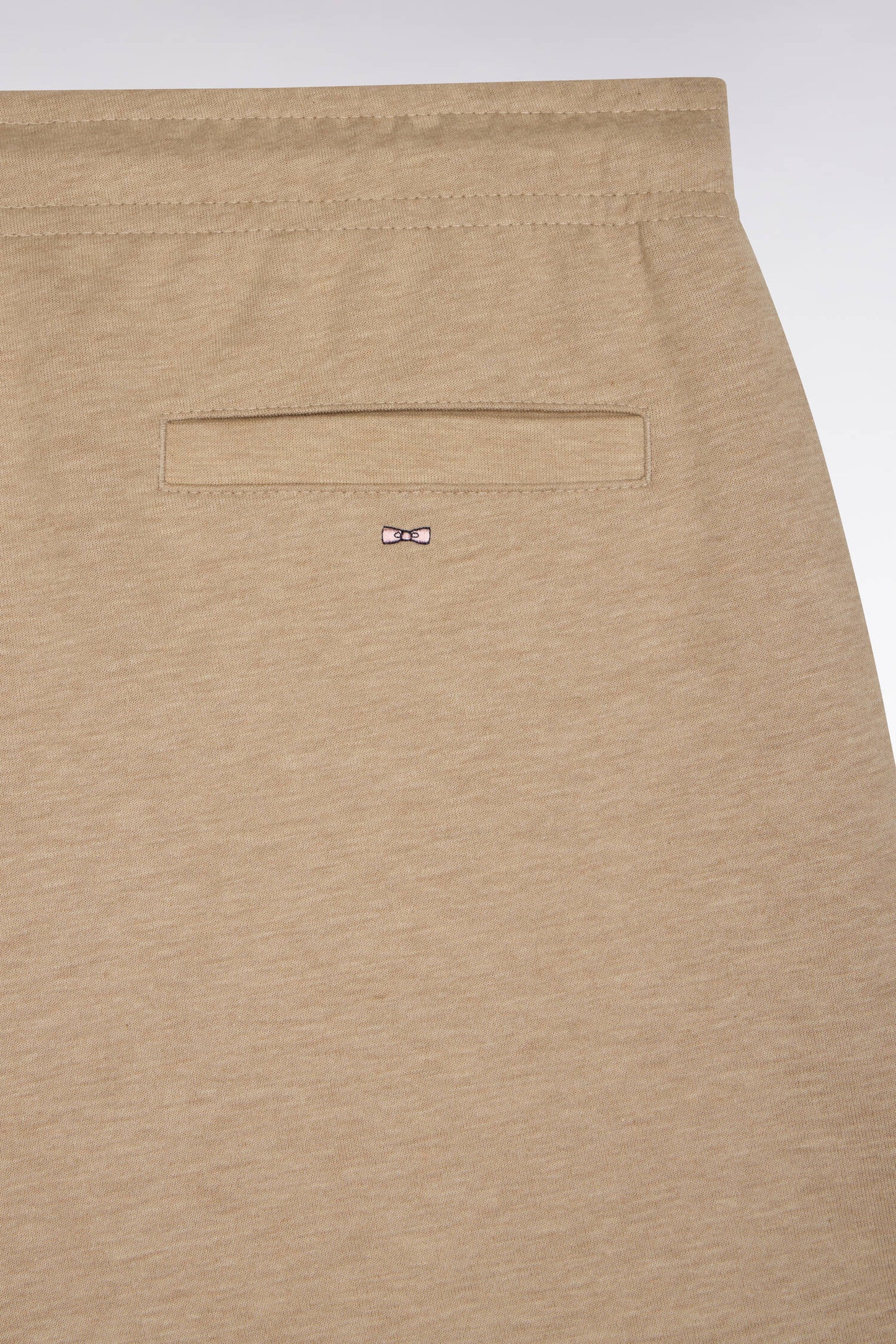 Jogging en interlock de coton stretch beige coupe droite