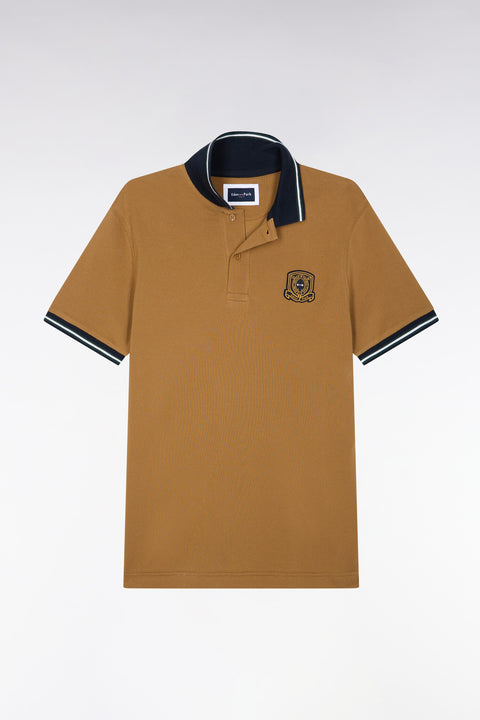 Polo manches courtes en piqué de coton peigné camel à écusson coupe droite - Image 2