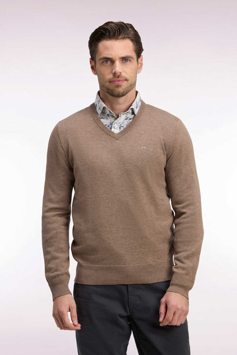 Pull col V en laine et coton marron coupe droite - Image 3