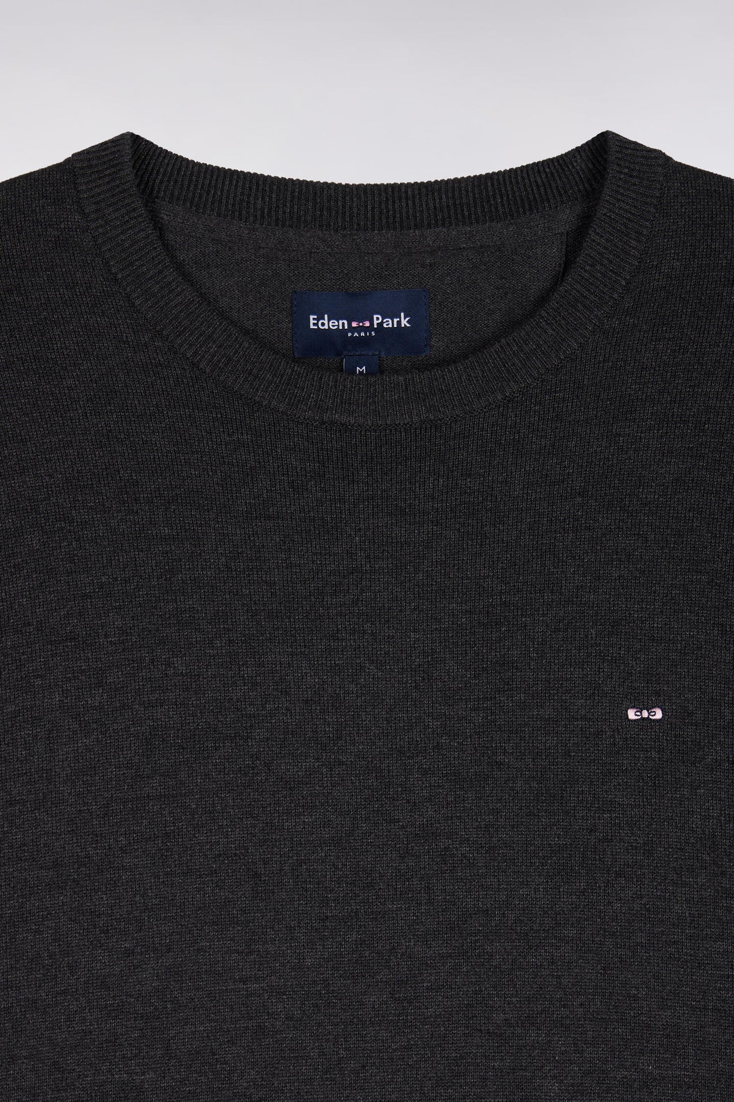 Pull à col rond en coton et viscose gris foncé coupe droite