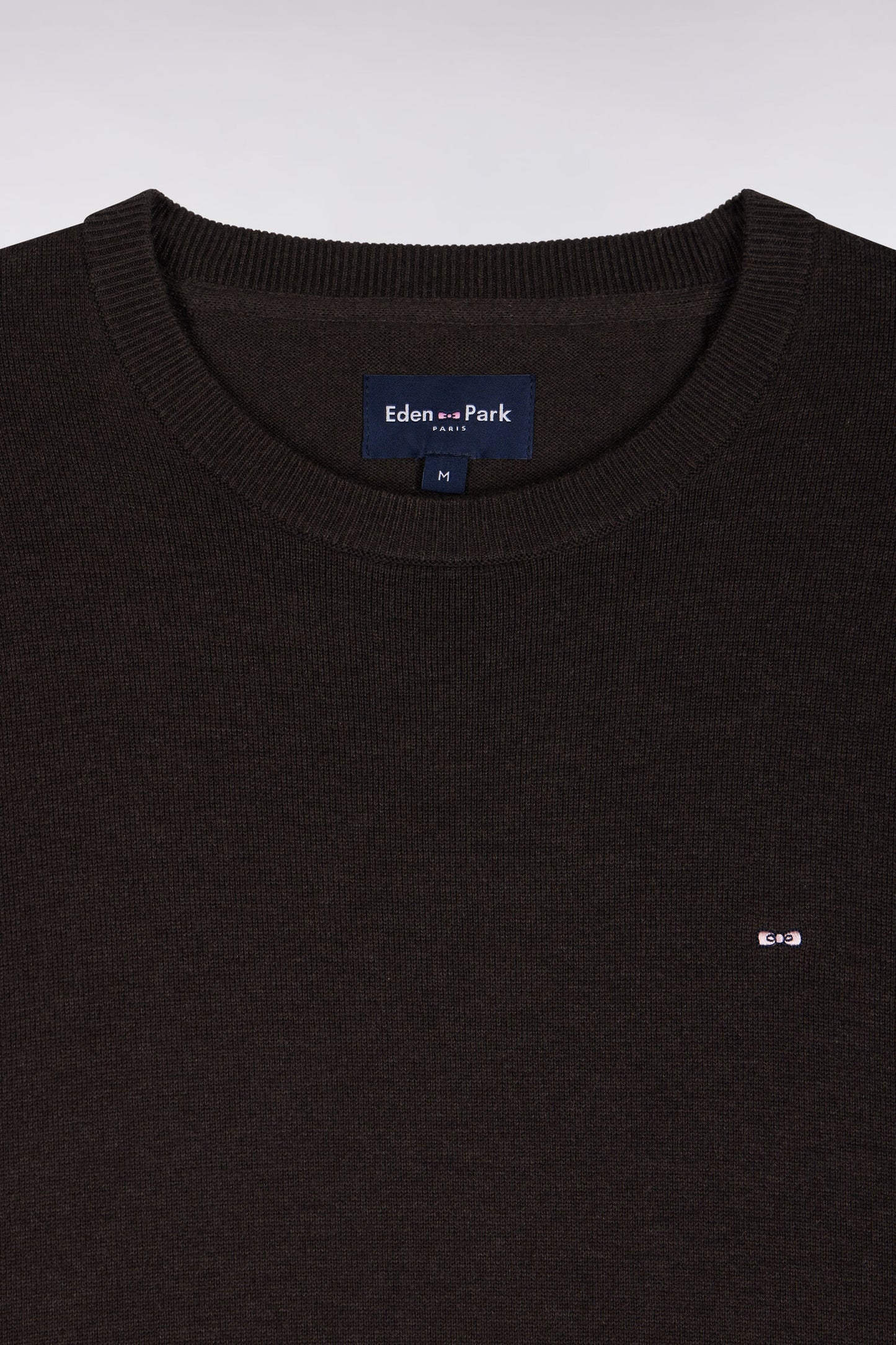 Pull à col rond en coton et viscose marron coupe droite
