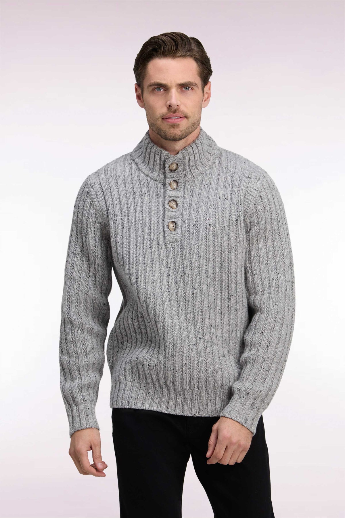 Heather gray thick ribbed knit buttoned high-neck sweater