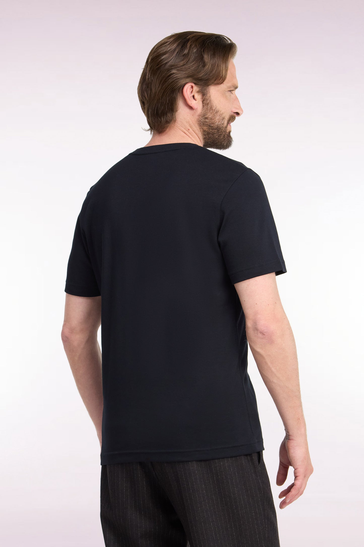 T-shirt manches courtes en coton noir coupe droite