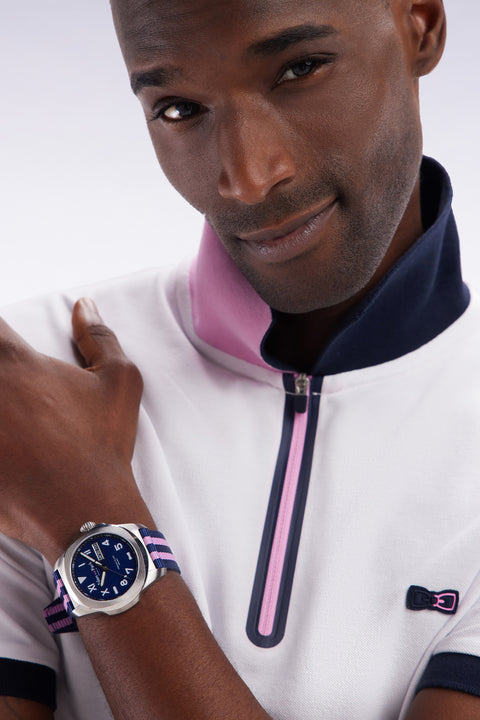 Montre à quartz indicateur date fond bleu bracelet NATO rayé - Image 2