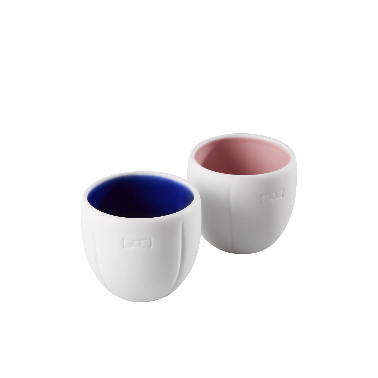 Deux tasses à café en porcelaine