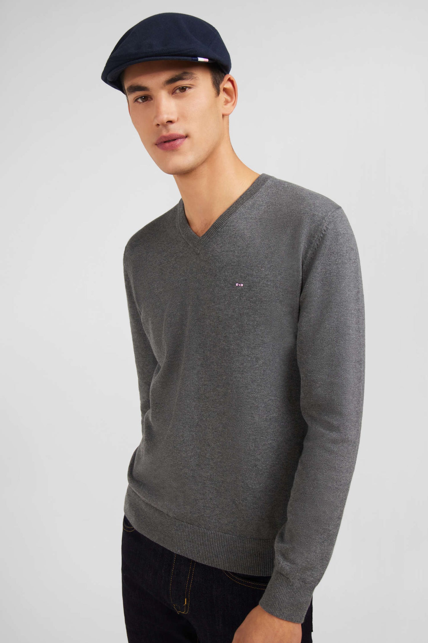 Grey V-neck cotton jersey jumper