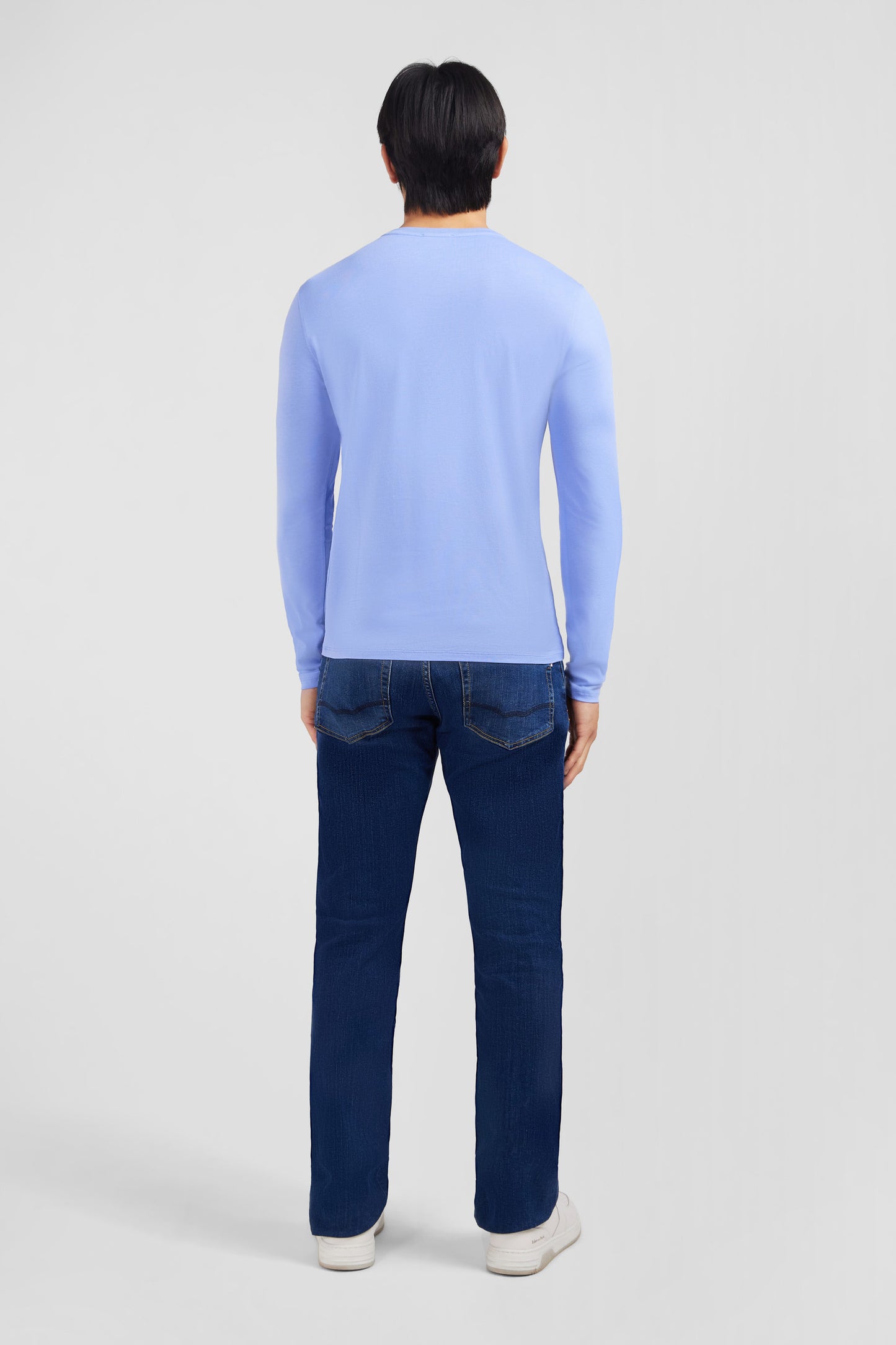 Long sleeved blue cotton t-shirt