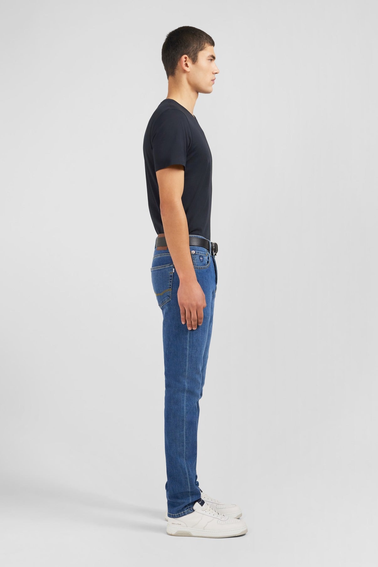 Jean bleu en coton stretch