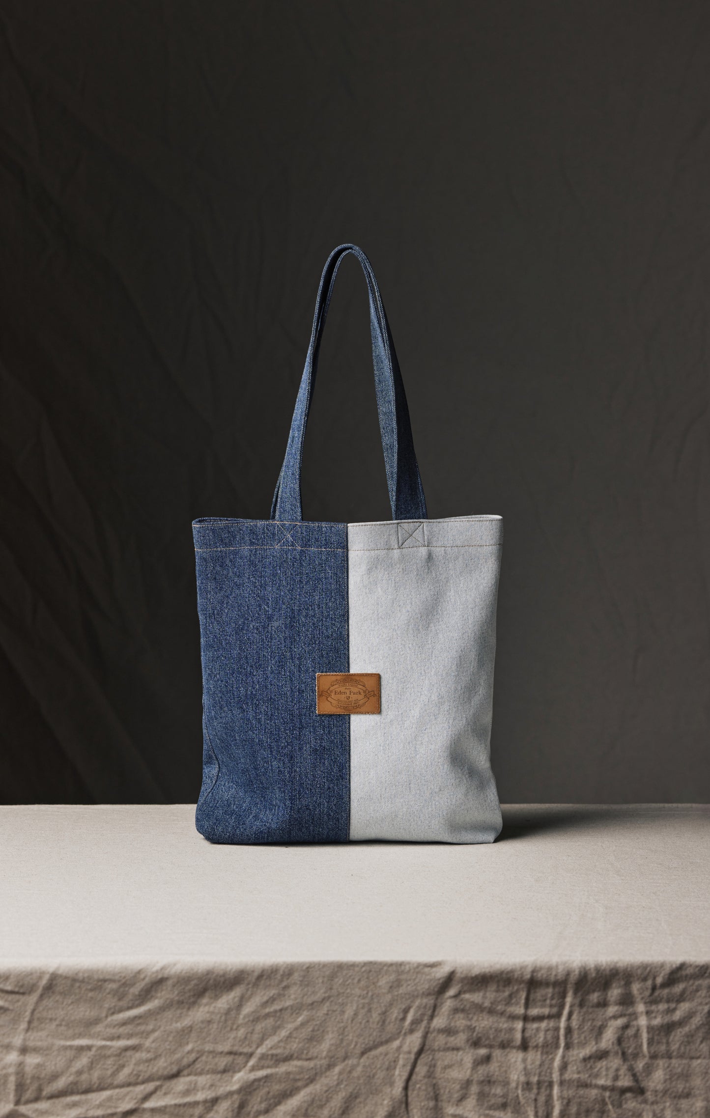 Sac cabas en denim bicolore upcyclé Pap'Atelier