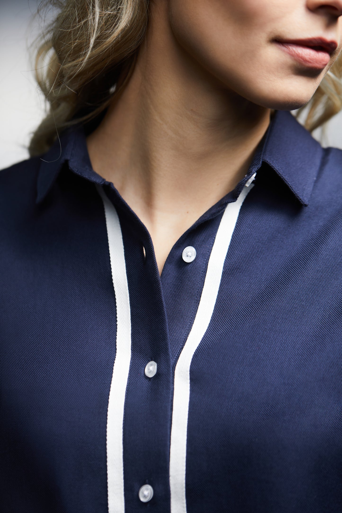 Navy cotton shirt with ecru braids upcycled Pap'Atelier