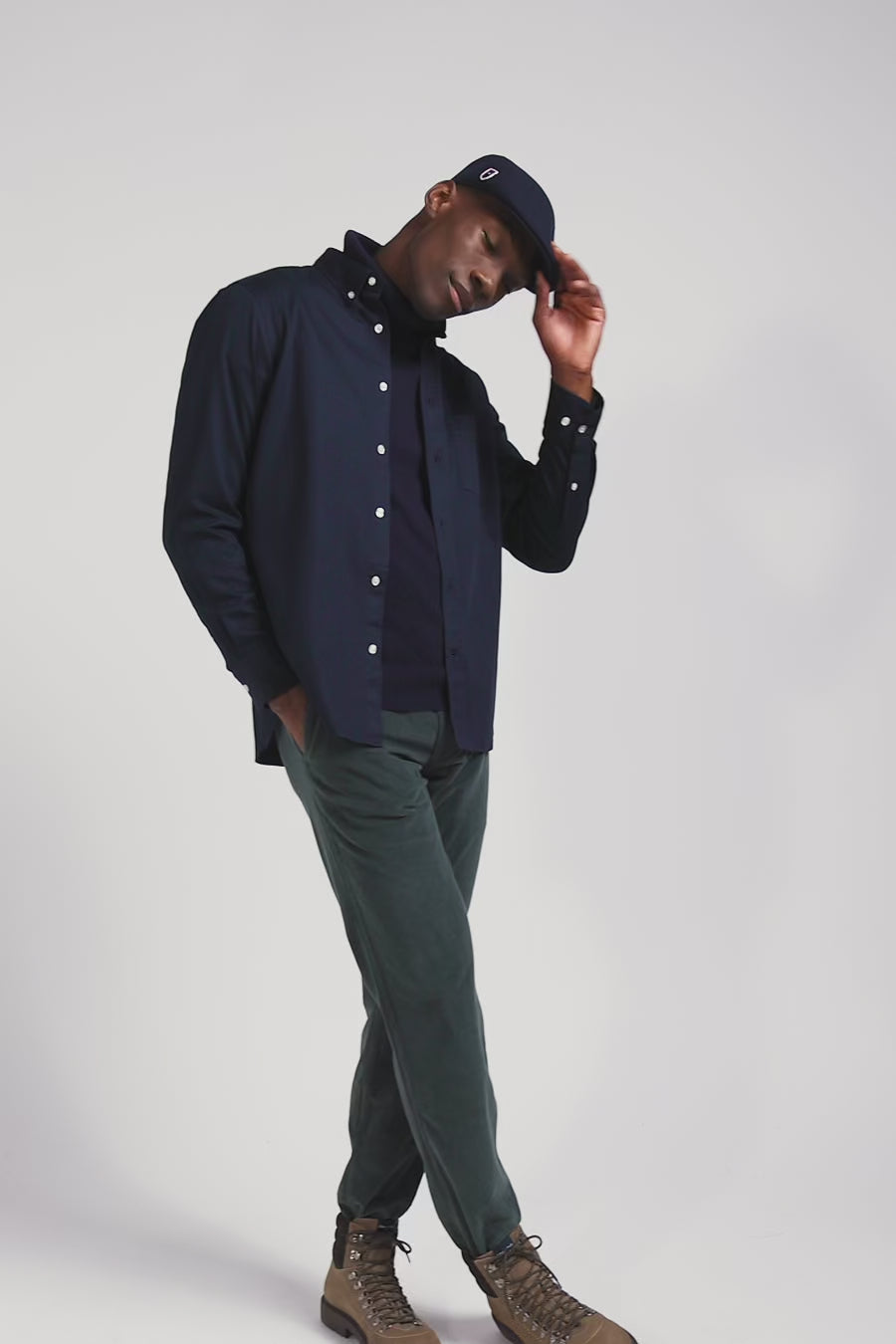 Regular plain navy blue piqué cotton shirt