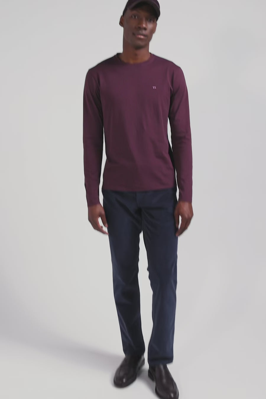 Regular burgundy long-sleeved Pima cotton T-shirt