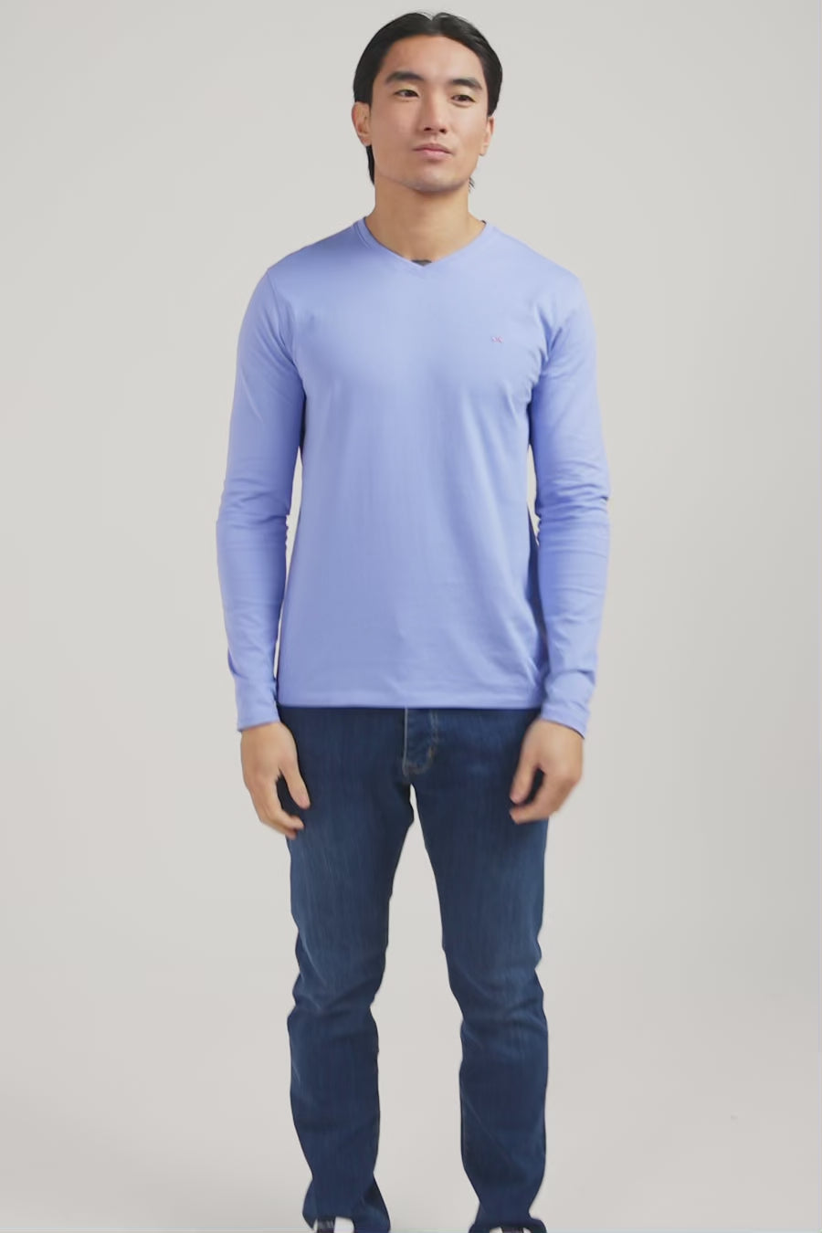 Long sleeved blue V neck t-shirt