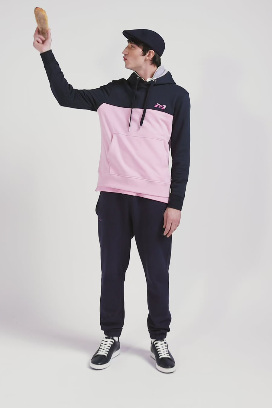 Regular pink cotton hoodie