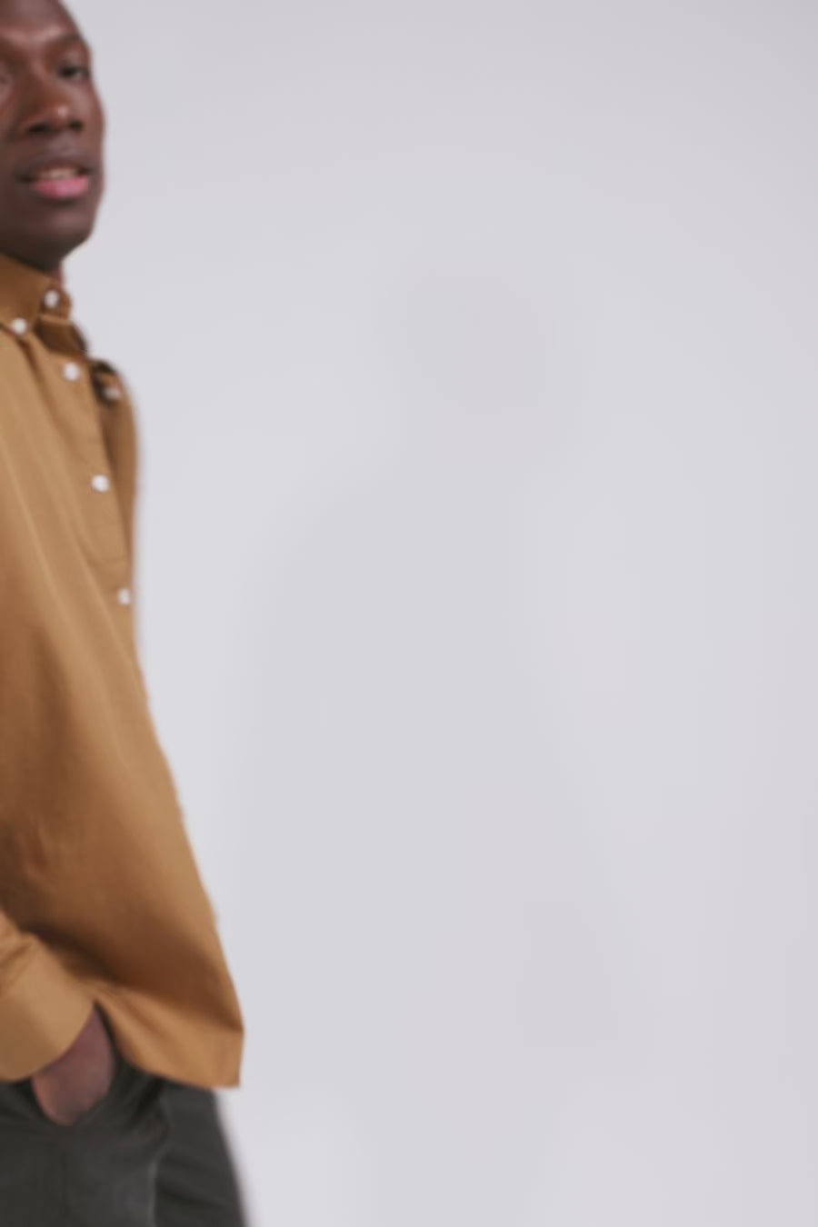 Regular plain camel piqué cotton shirt