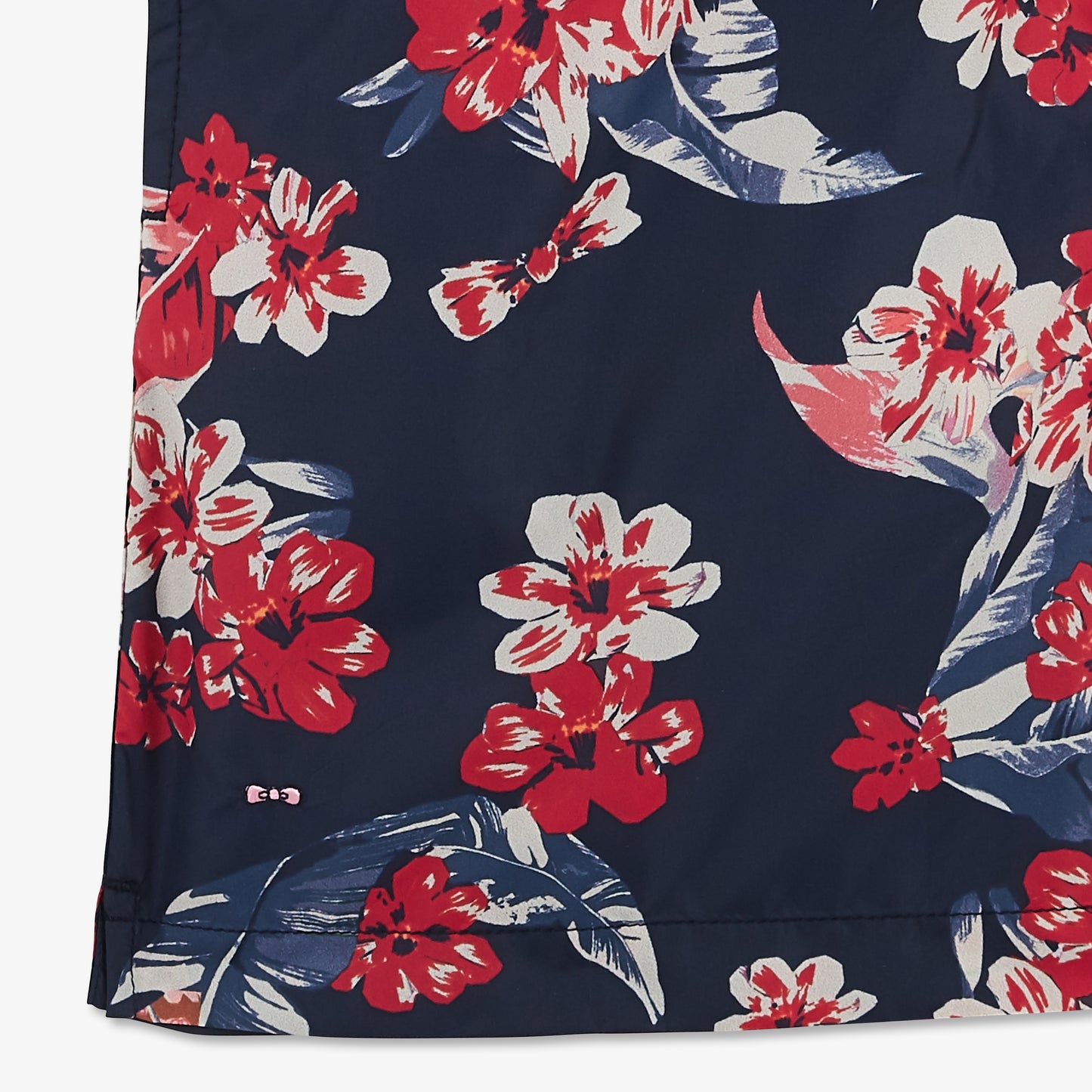 Swim shorts with exclusive Hawaiian print