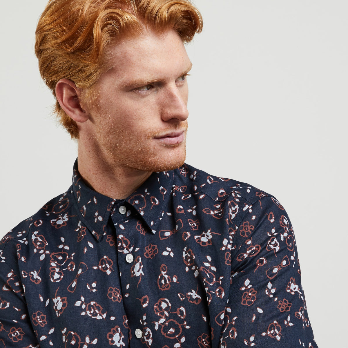 Linen blouse with an exclusive floral print